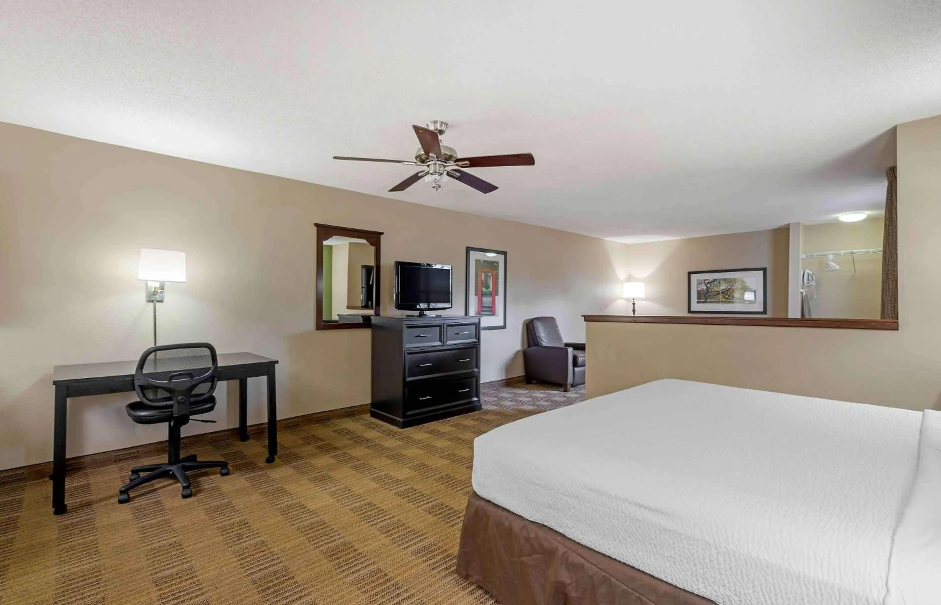 Bedroom, Bed in Extended Stay America Select Suites - Atlanta - Clairmont