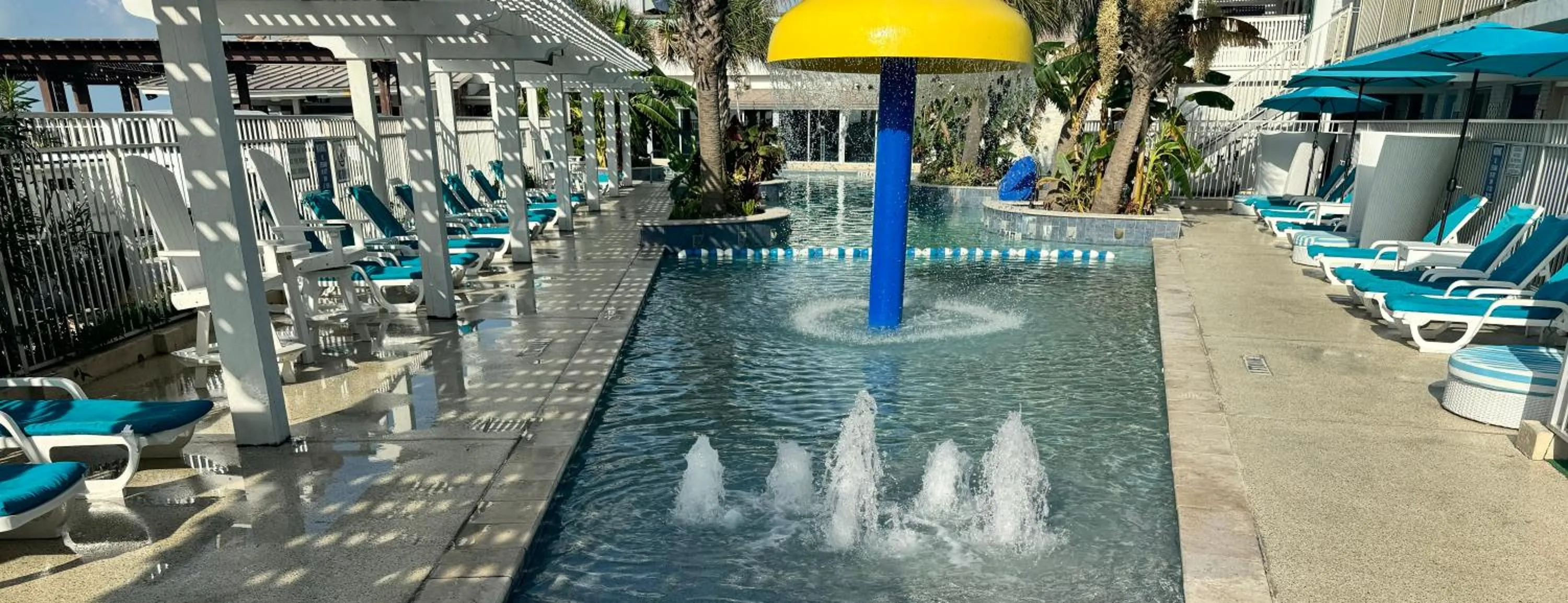 Swimming pool in Gaido's Seaside Inn