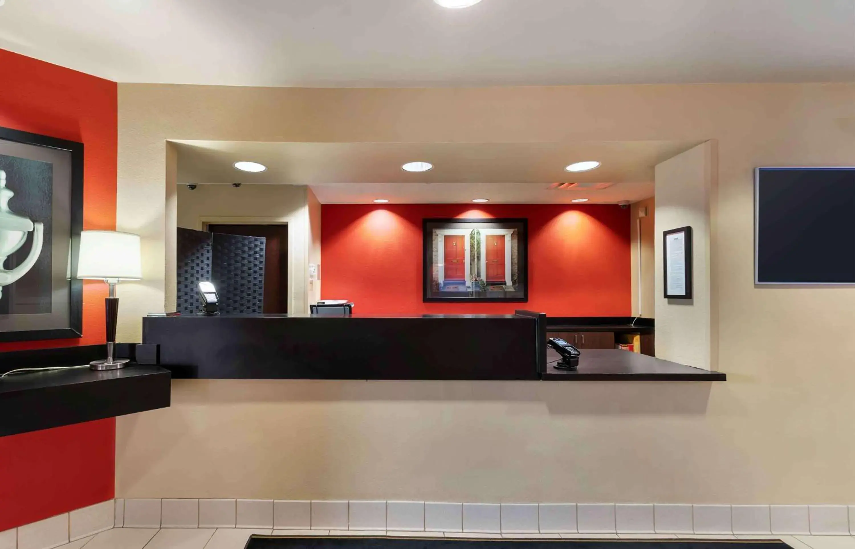 Lobby or reception in Extended Stay America Select Suites - Des Moines - Urbandale Lobby or reception in Extended Stay America Select Suites - Des Moines - Urbandale