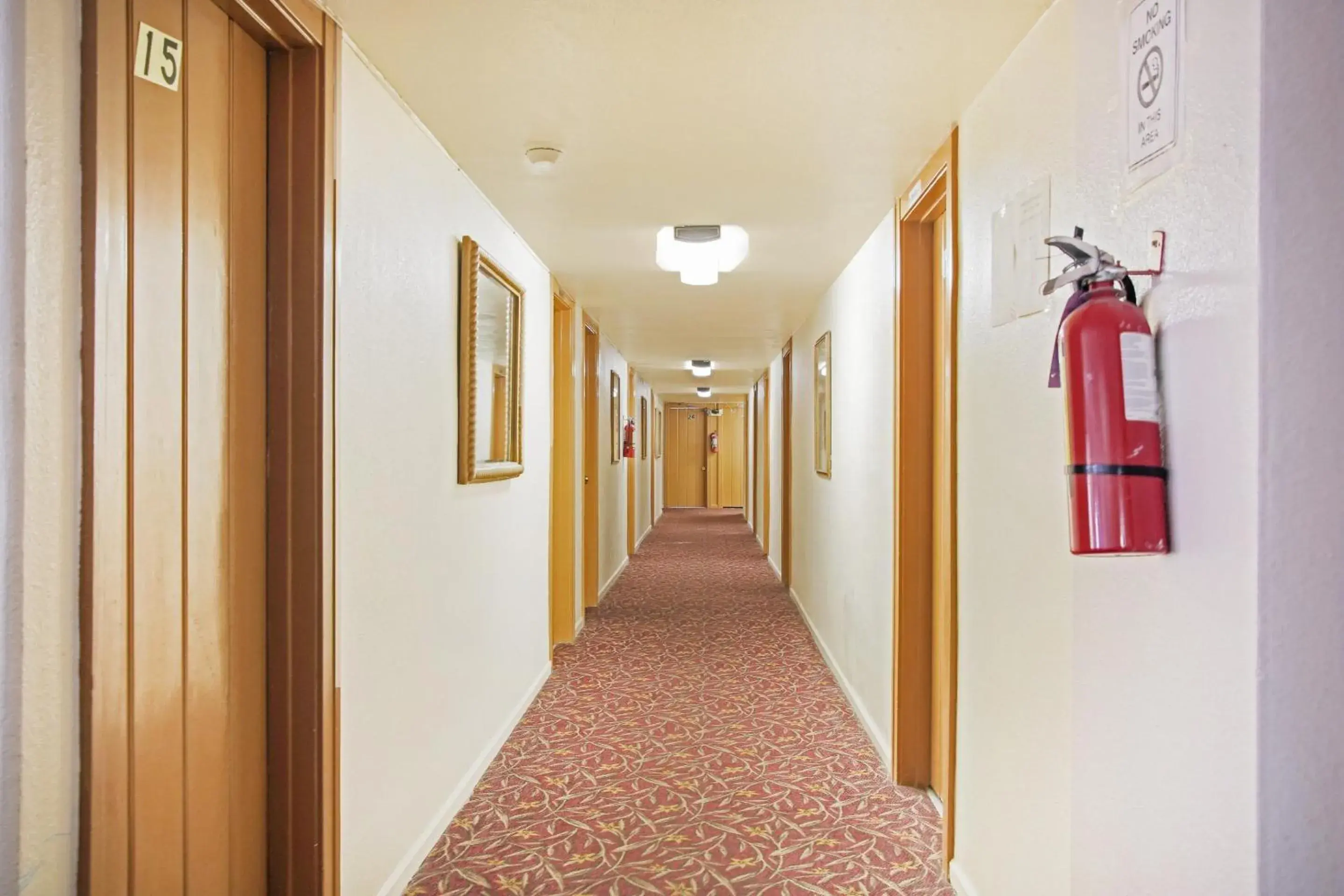 Lobby or reception in OYO Historic Cameron Hotel Brownsville I-69E Lobby or reception in OYO Historic Cameron Hotel Brownsville I-69E