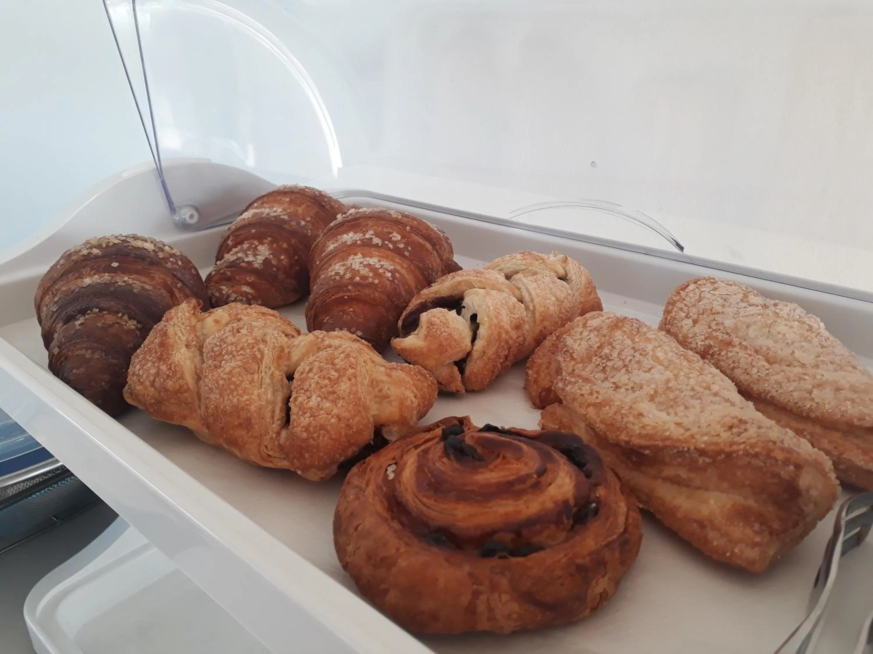 Breakfast in Luna Blu