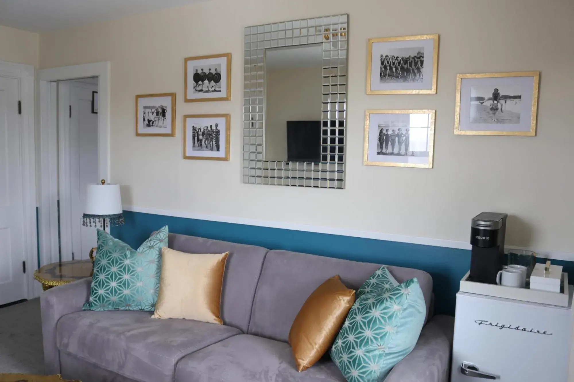 Queen Room in Emerson Inn By The Sea Queen Room in Emerson Inn By The Sea