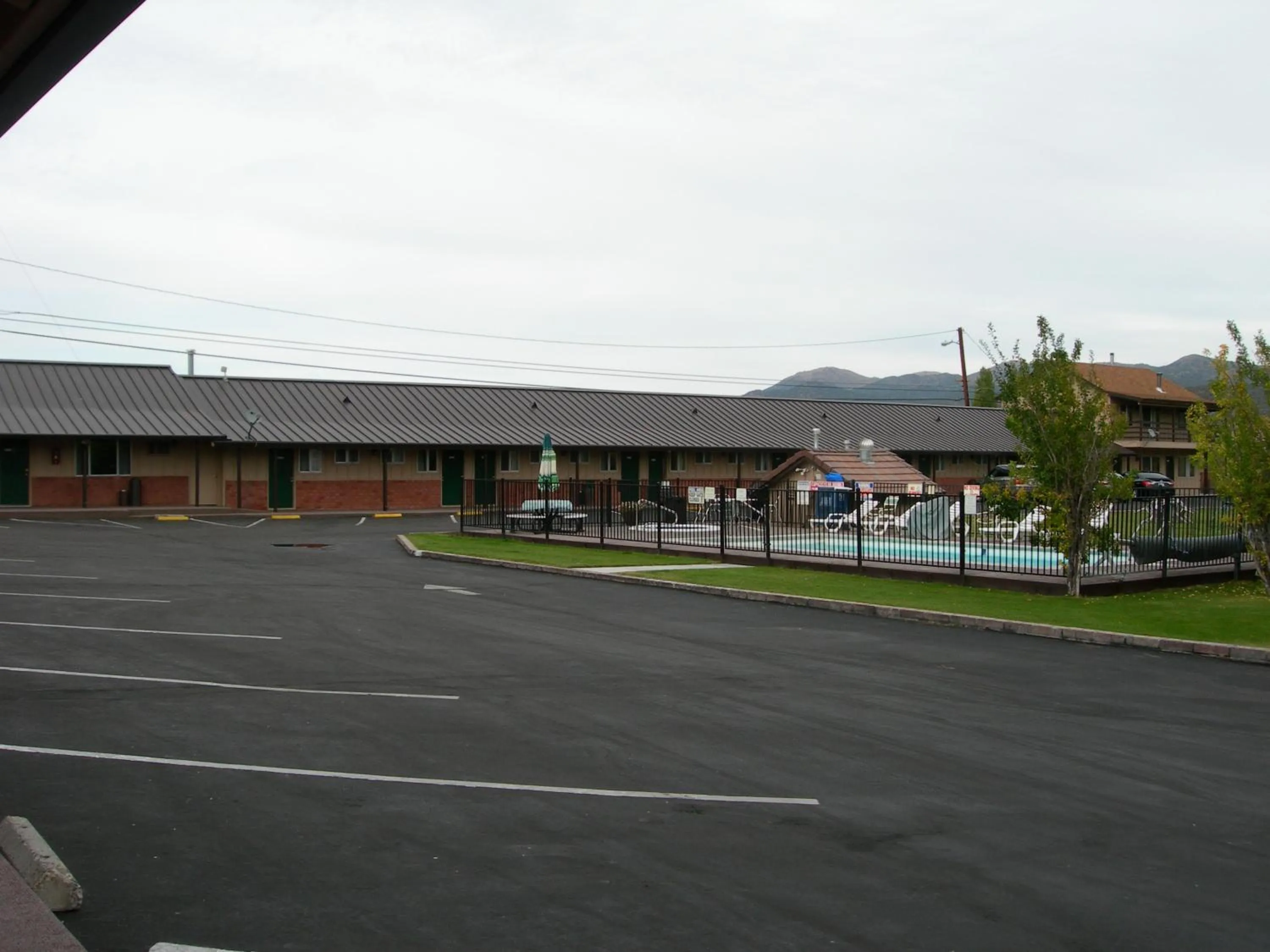 Day in Walker River Lodge