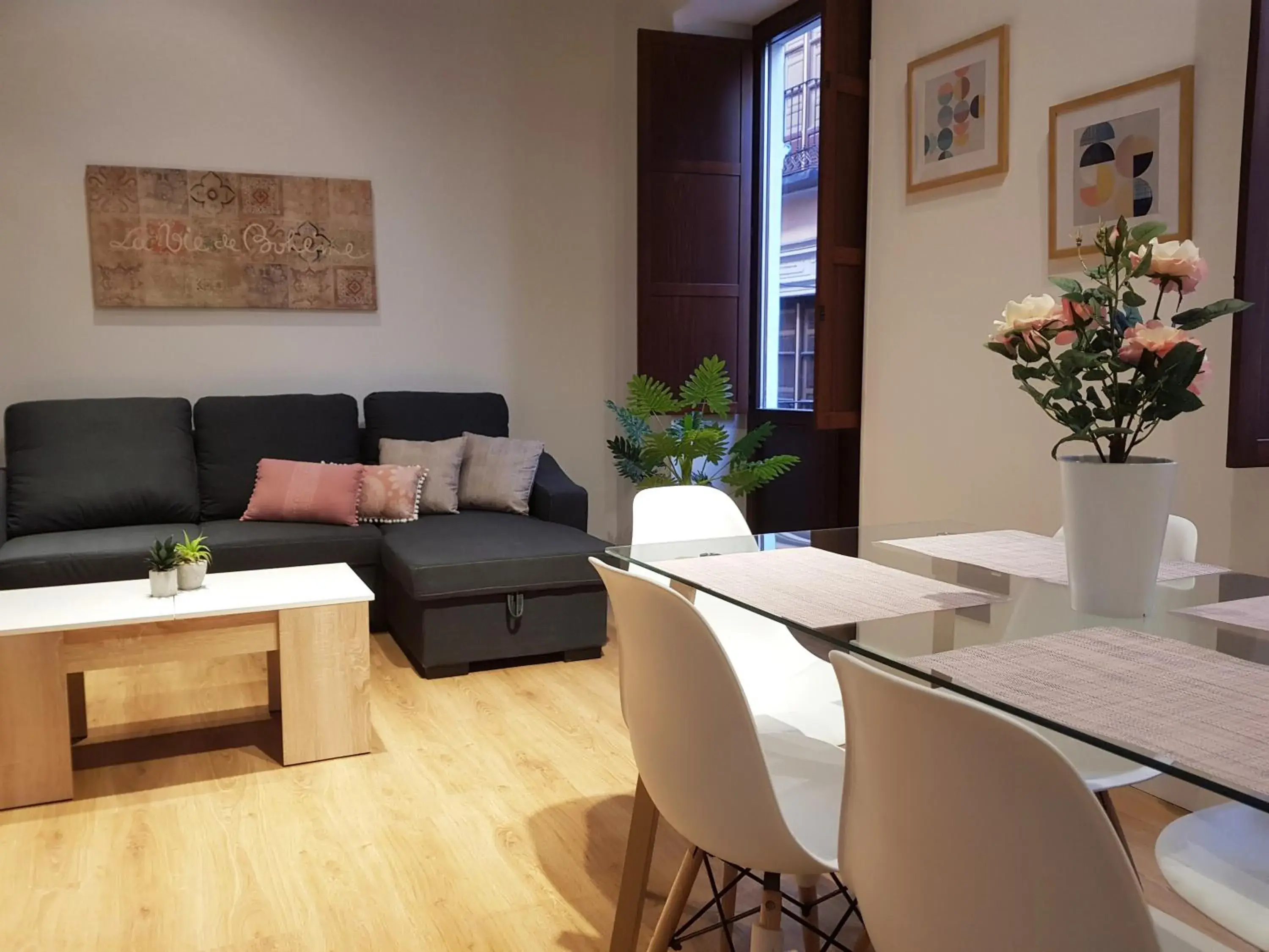 Living room in Apartamentos Granada Deluxe 3000 Living room in Apartamentos Granada Deluxe 3000