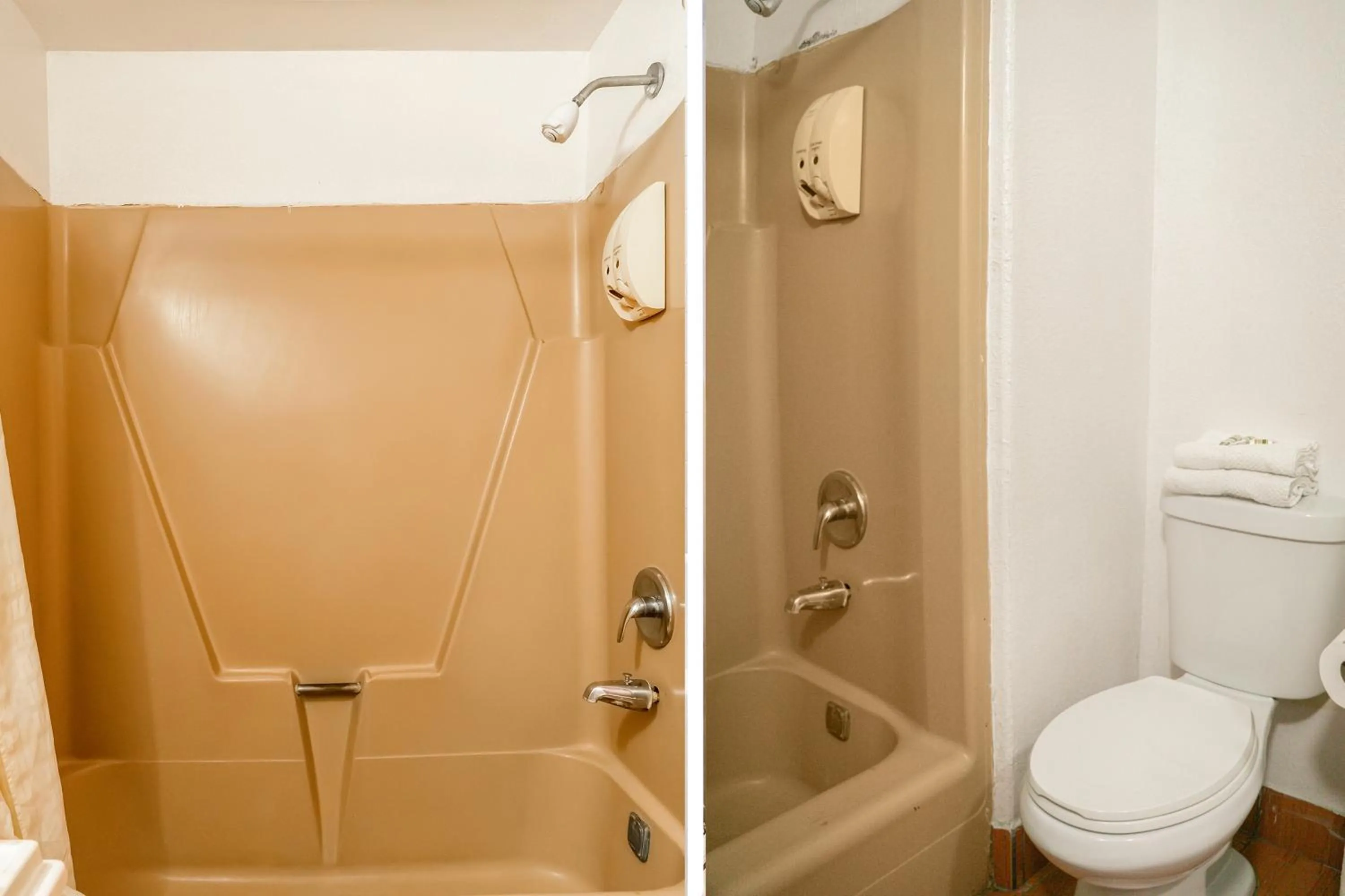 Bathroom in Hotel O Colonial Inn Brownsville Tx