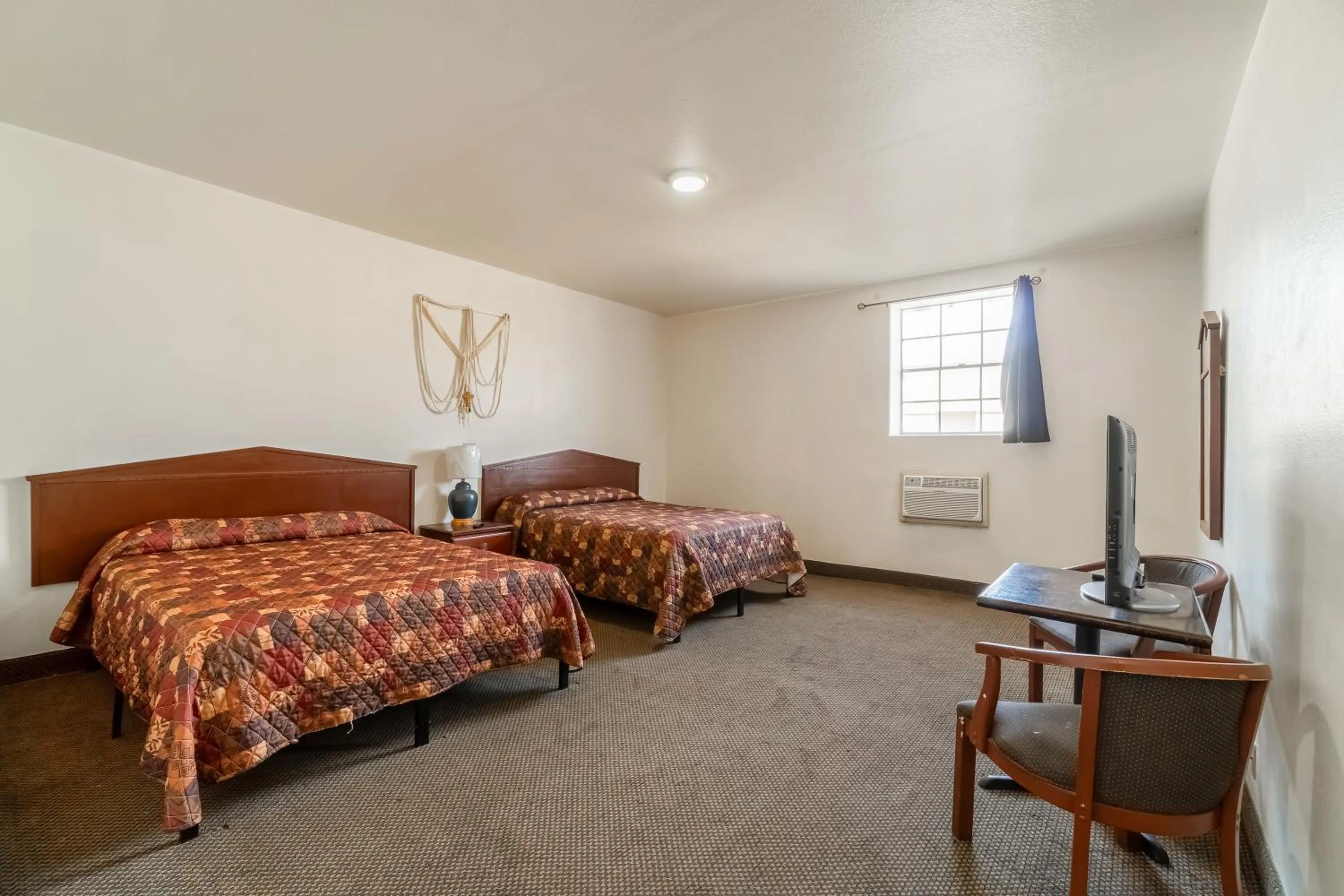 Bedroom, Bed in Hotel O Colonial Inn Brownsville Tx
