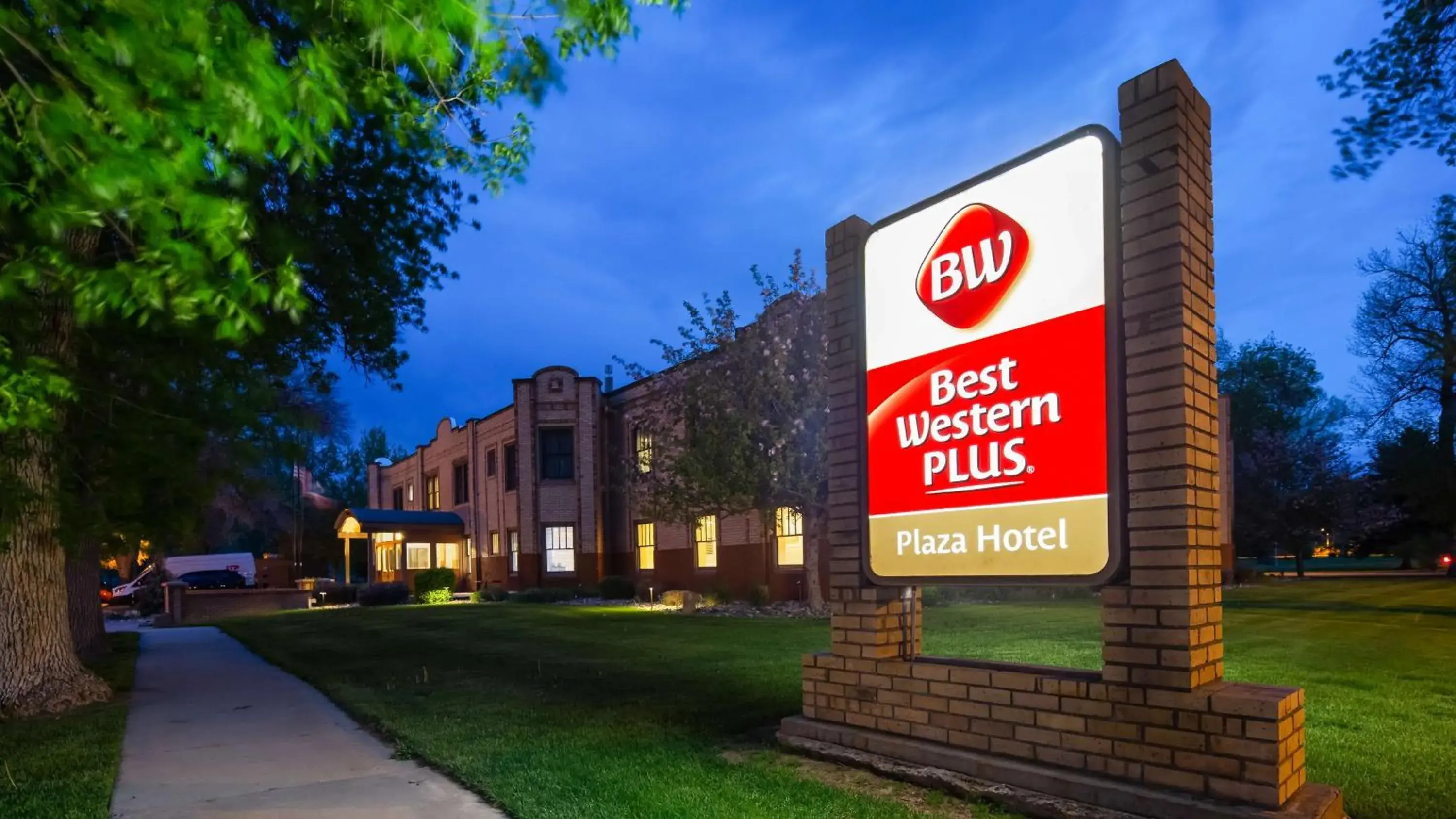 Property building in Best Western Plus Plaza Hotel Property building in Best Western Plus Plaza Hotel
