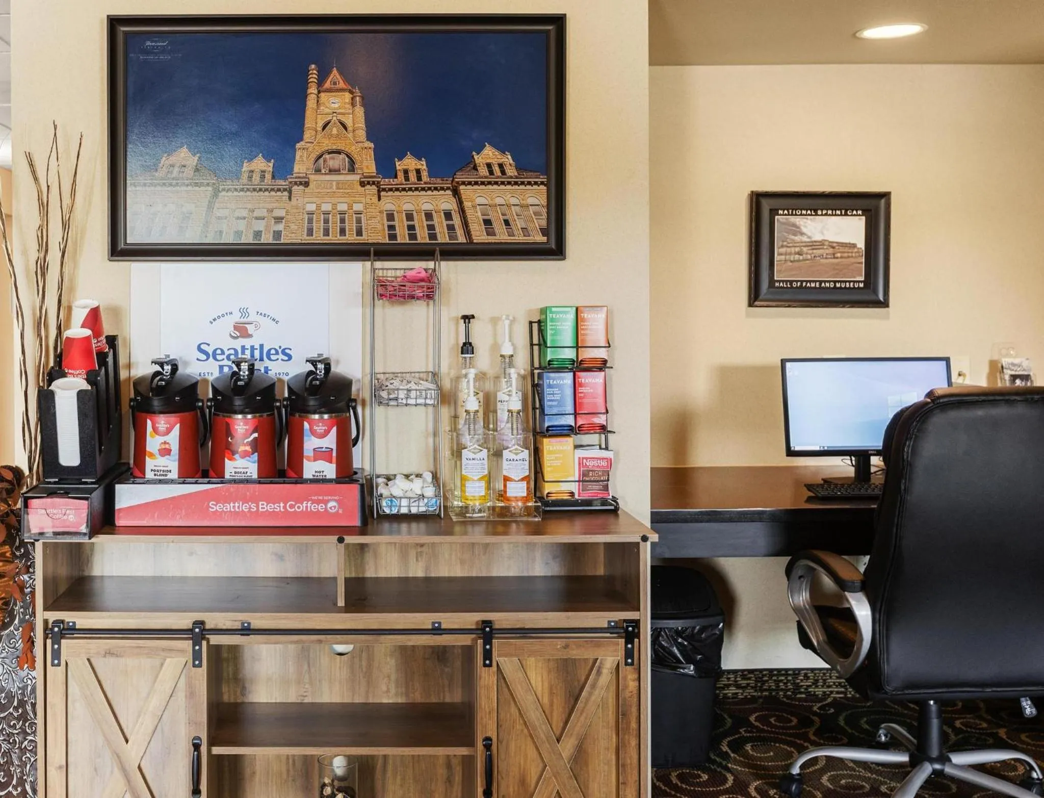 Coffee/tea facilities in Cobblestone Hotel & Suites - Knoxville