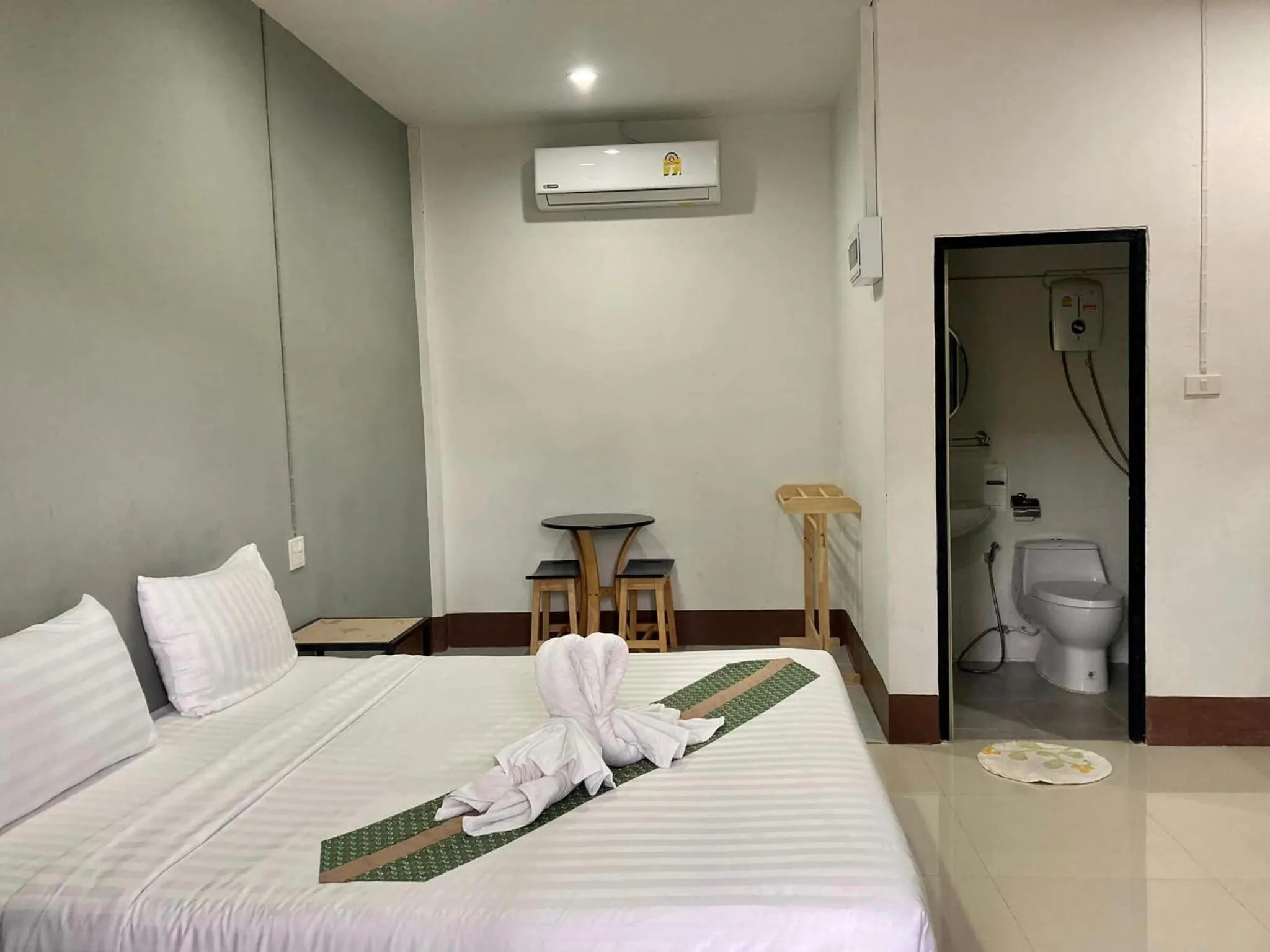 Property building in Mg Thung Song Hotel