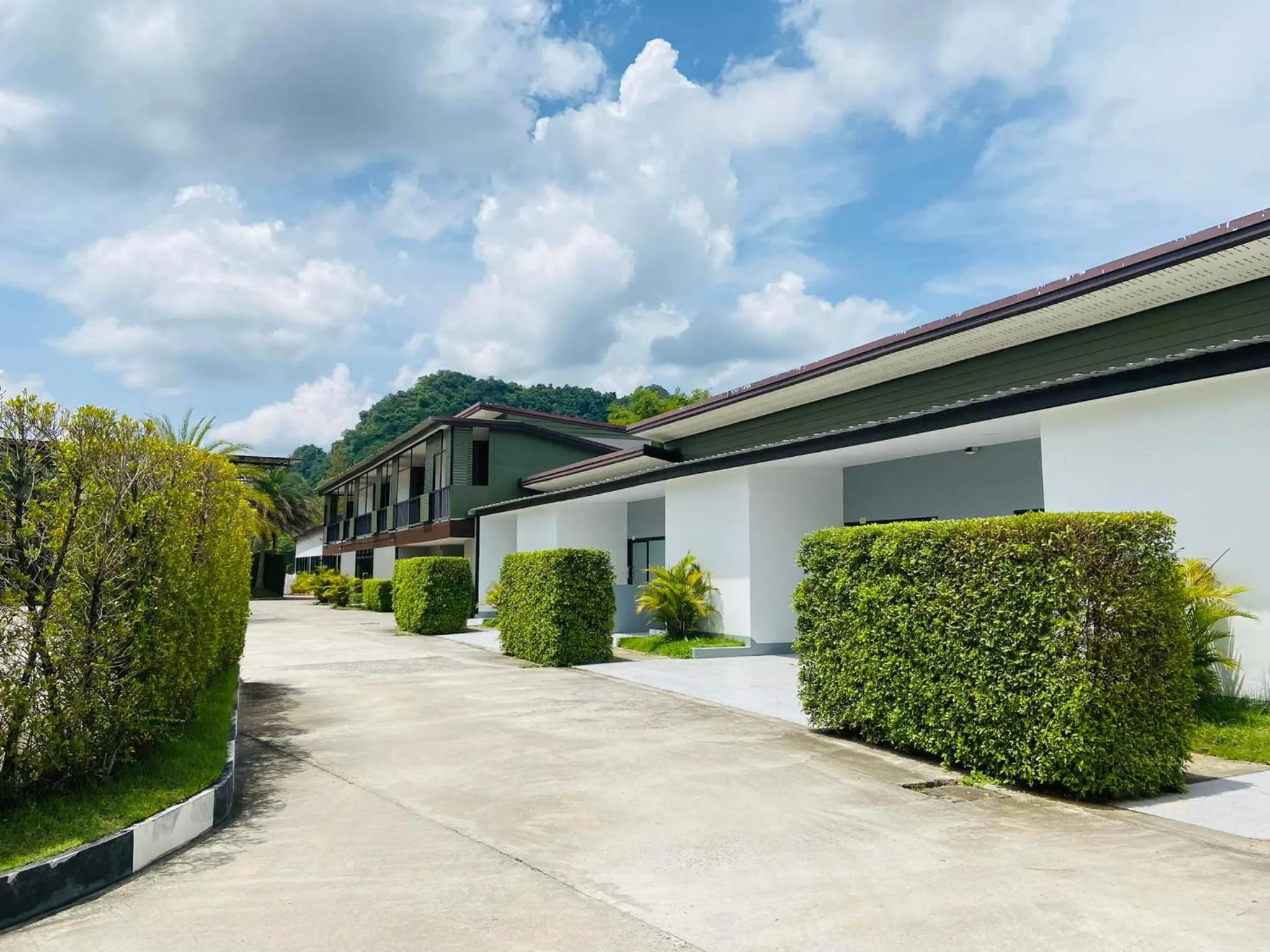 Property building in Mg Thung Song Hotel