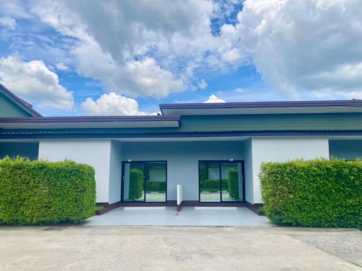 Property building in Mg Thung Song Hotel