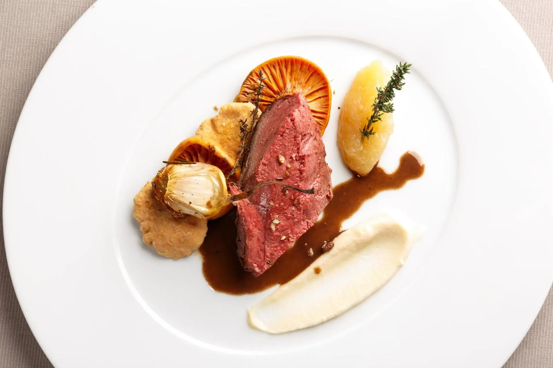 Food and drinks in Le Rosenmeer - Hotel Restaurant, au coeur de la route des vins d'Alsace