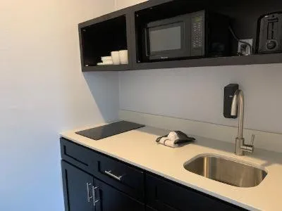 Outer Banks Motor Lodge