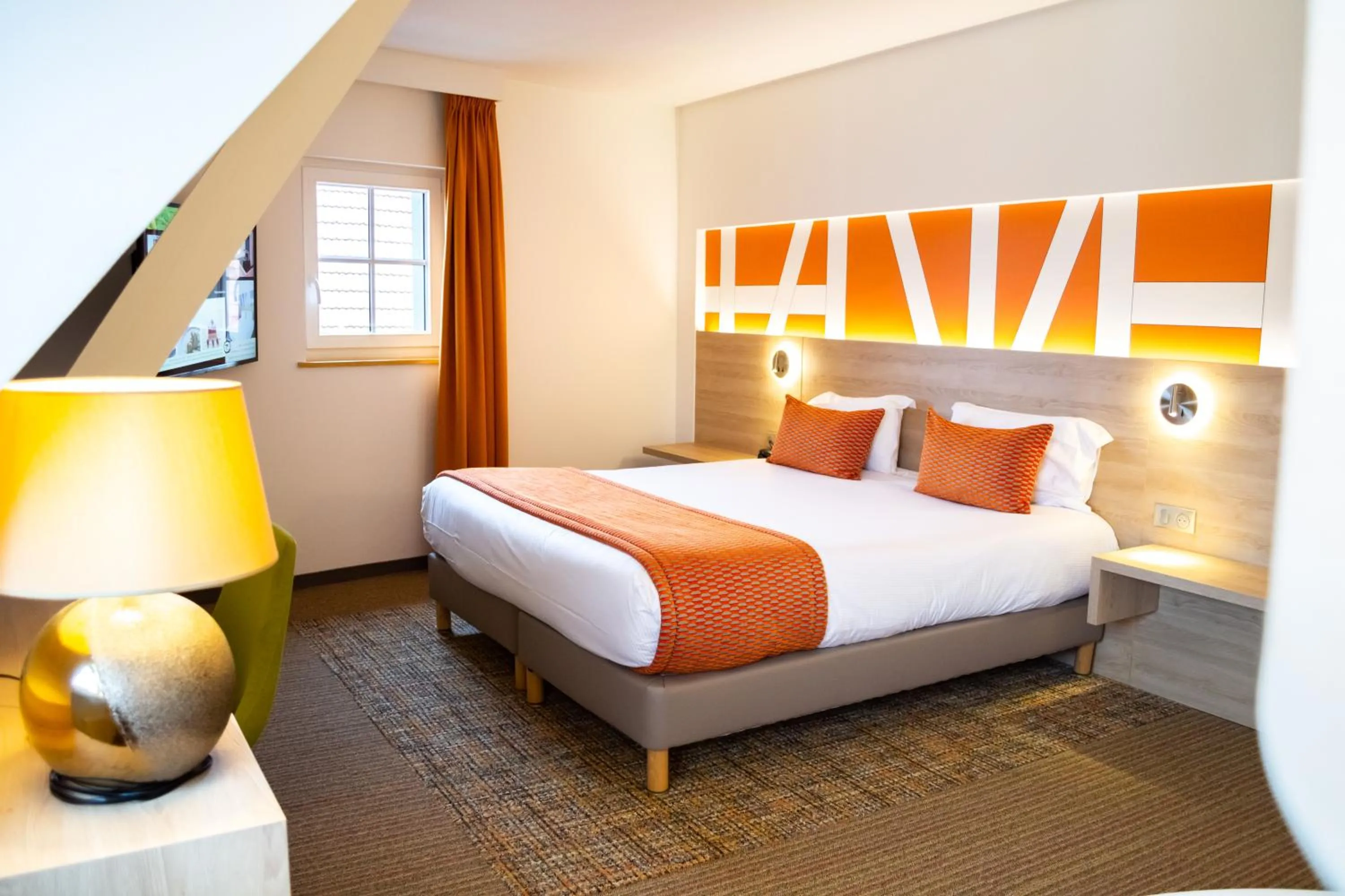 Bedroom, Bed in Hôtel Restaurant Au Boeuf