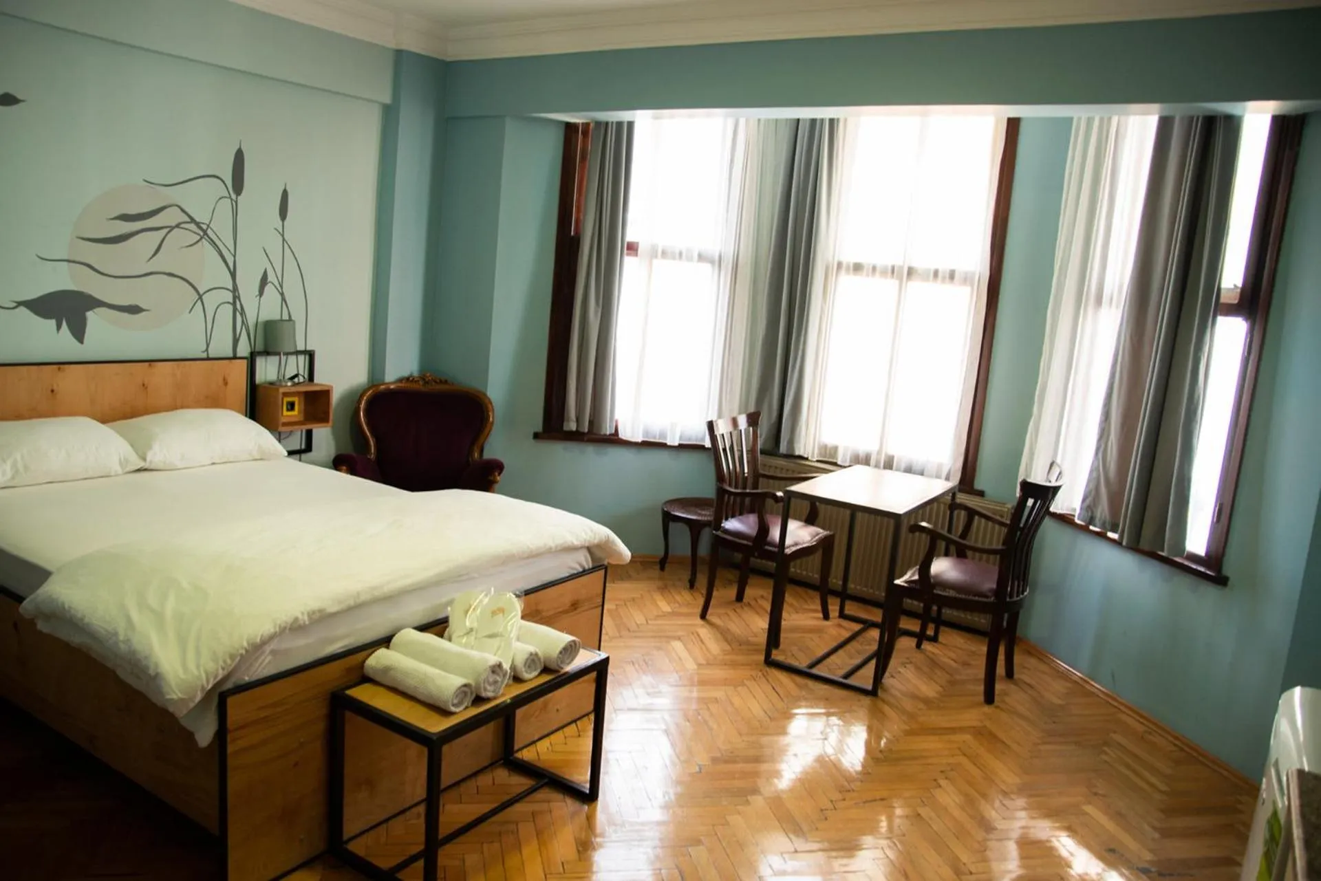 Bedroom, Bed in YOLO Hostel