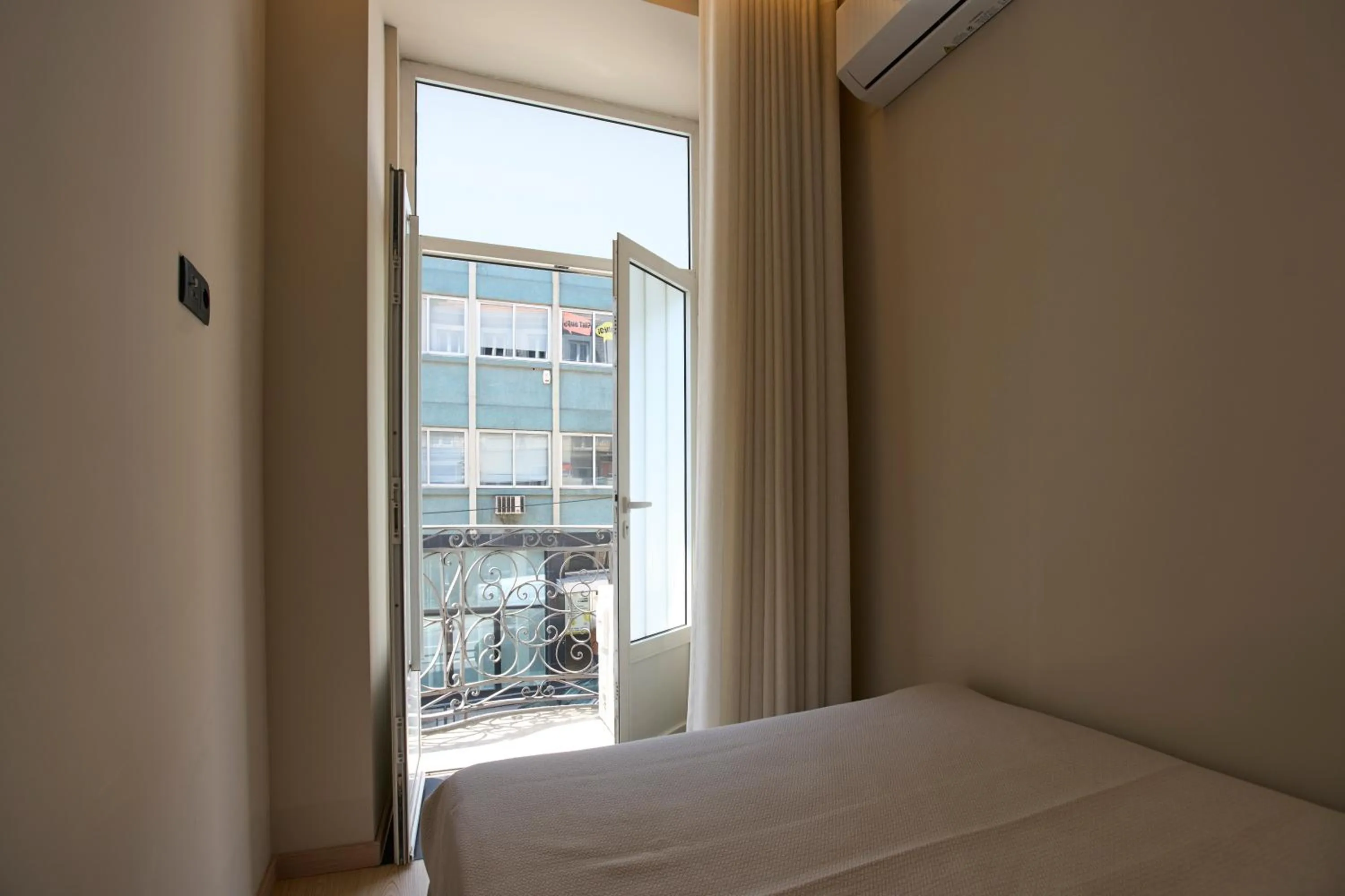 Bedroom, Bed in Signature Apartments Santa Catarina