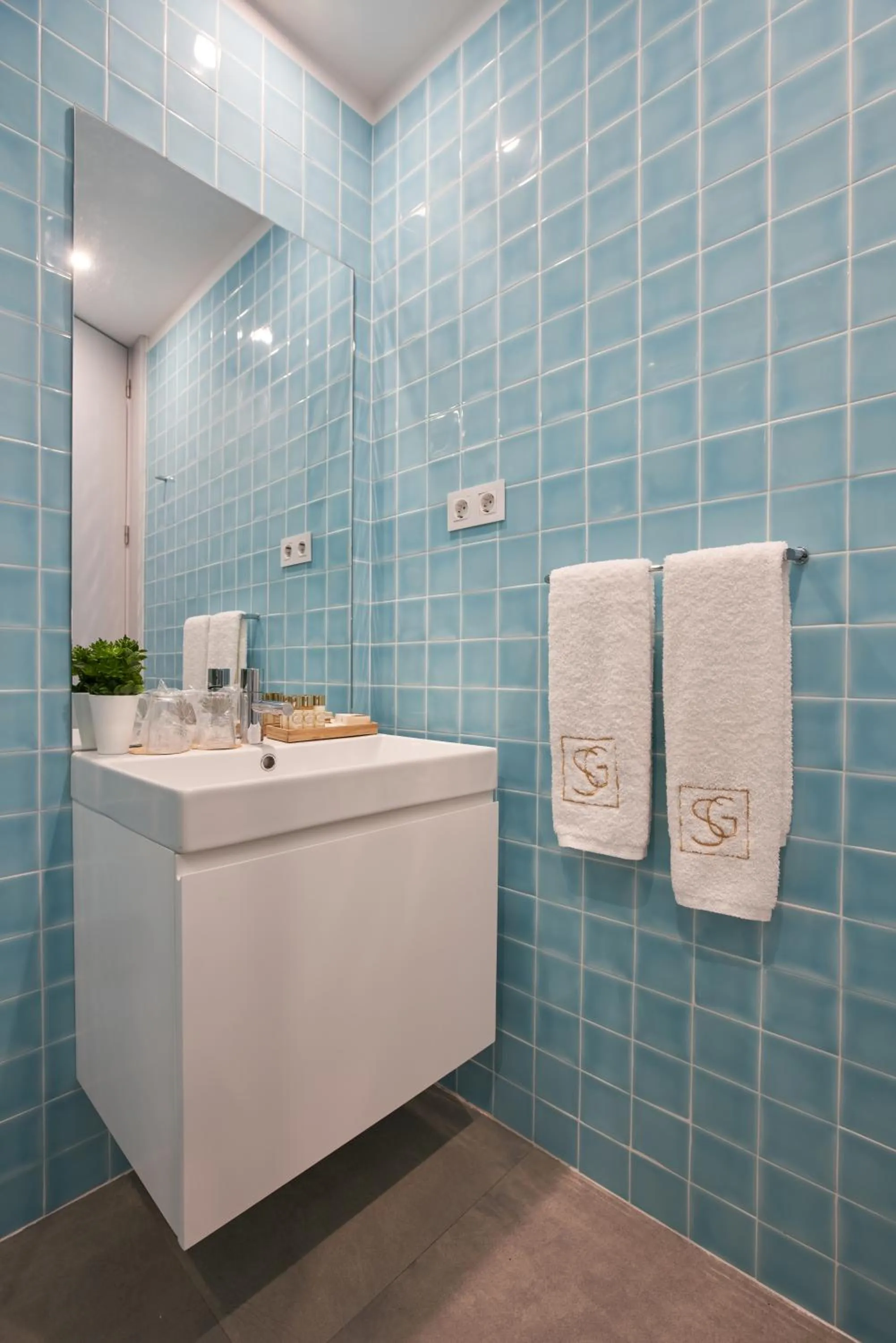 Bathroom in Signature Apartments Santa Catarina