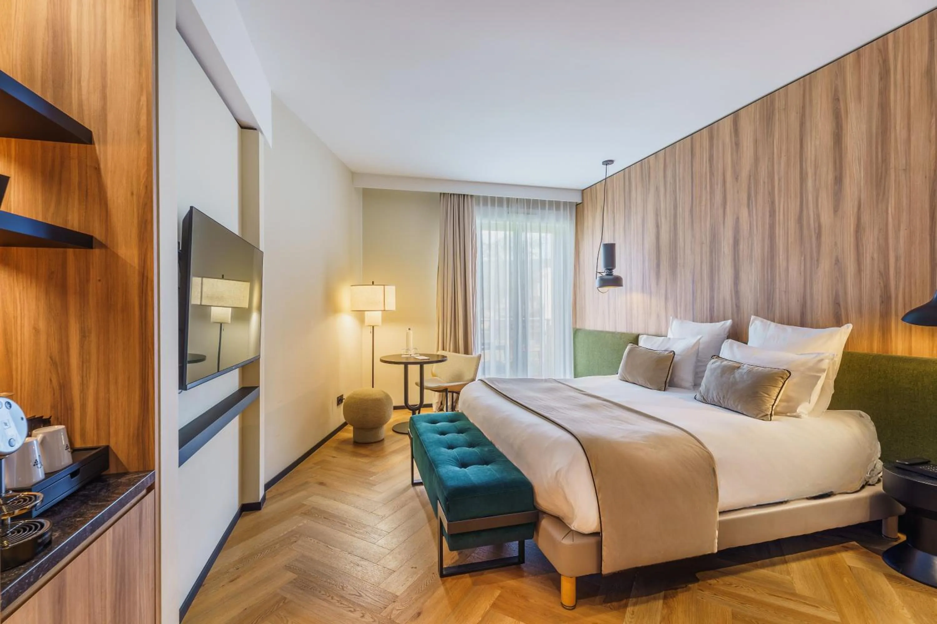 Bed in Le Richebourg Hôtel, Restaurant & Spa