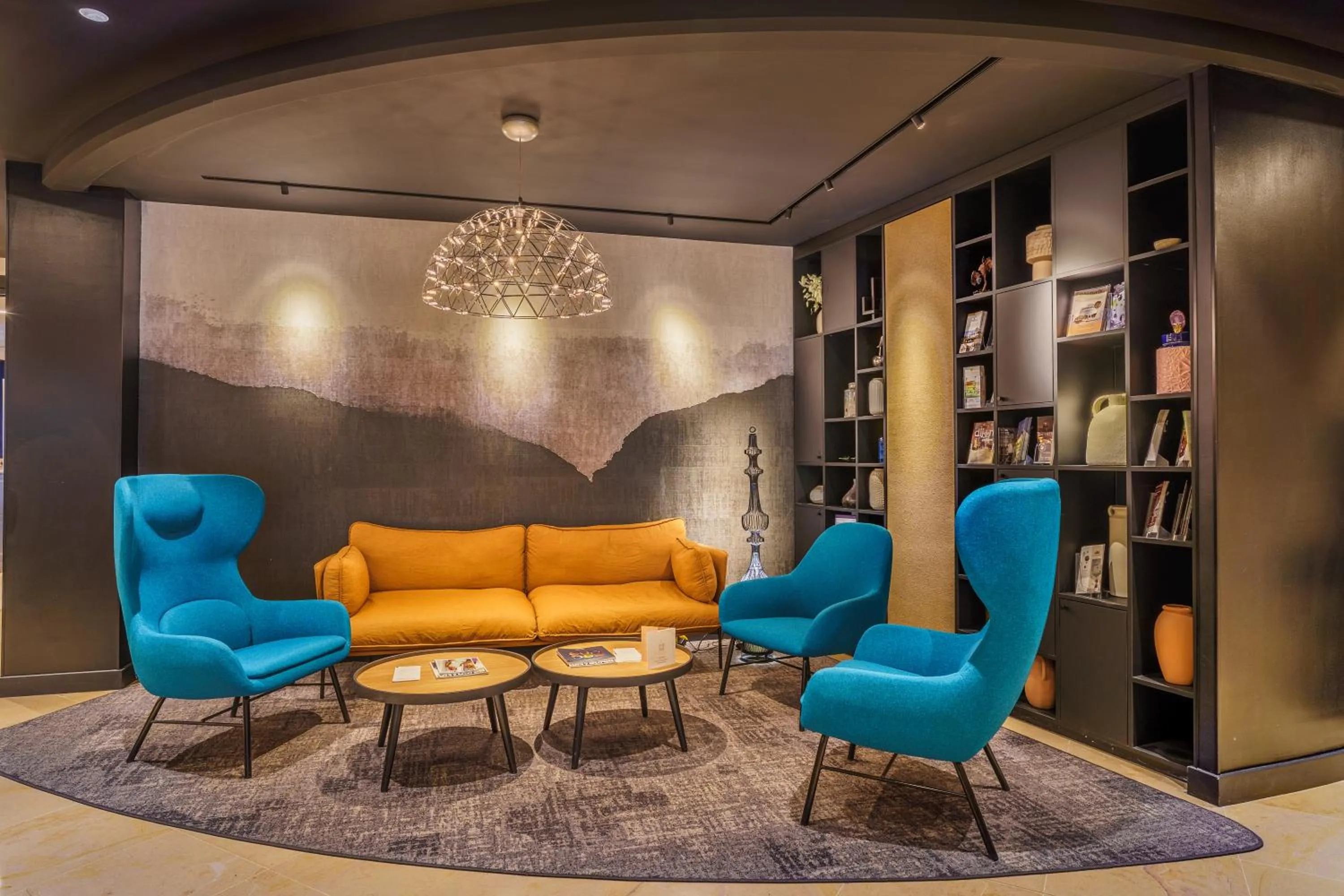 Lobby or reception in Le Richebourg Hôtel, Restaurant & Spa