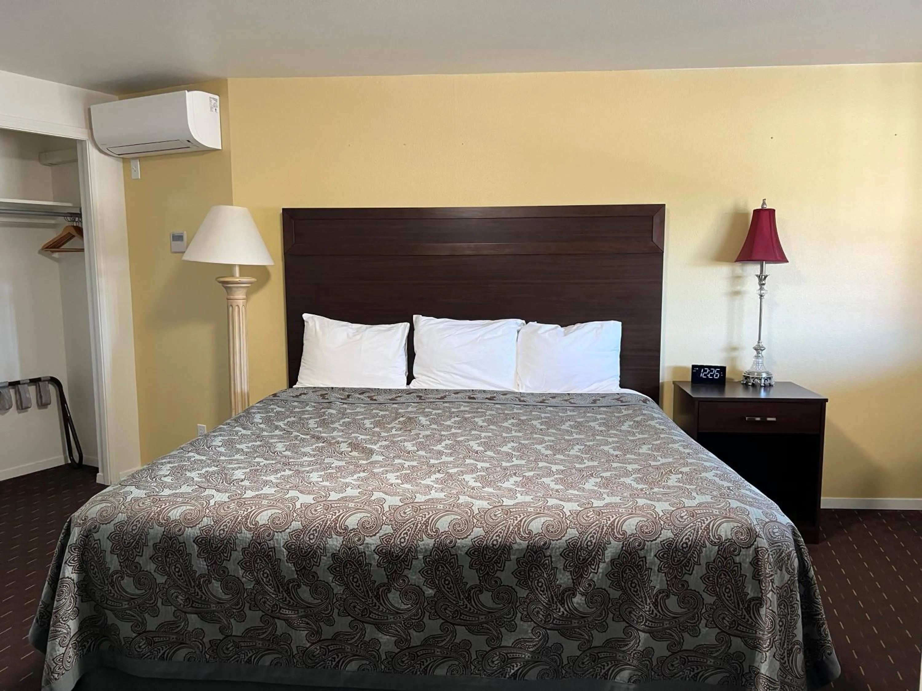 Bed in Port Townsend Inn