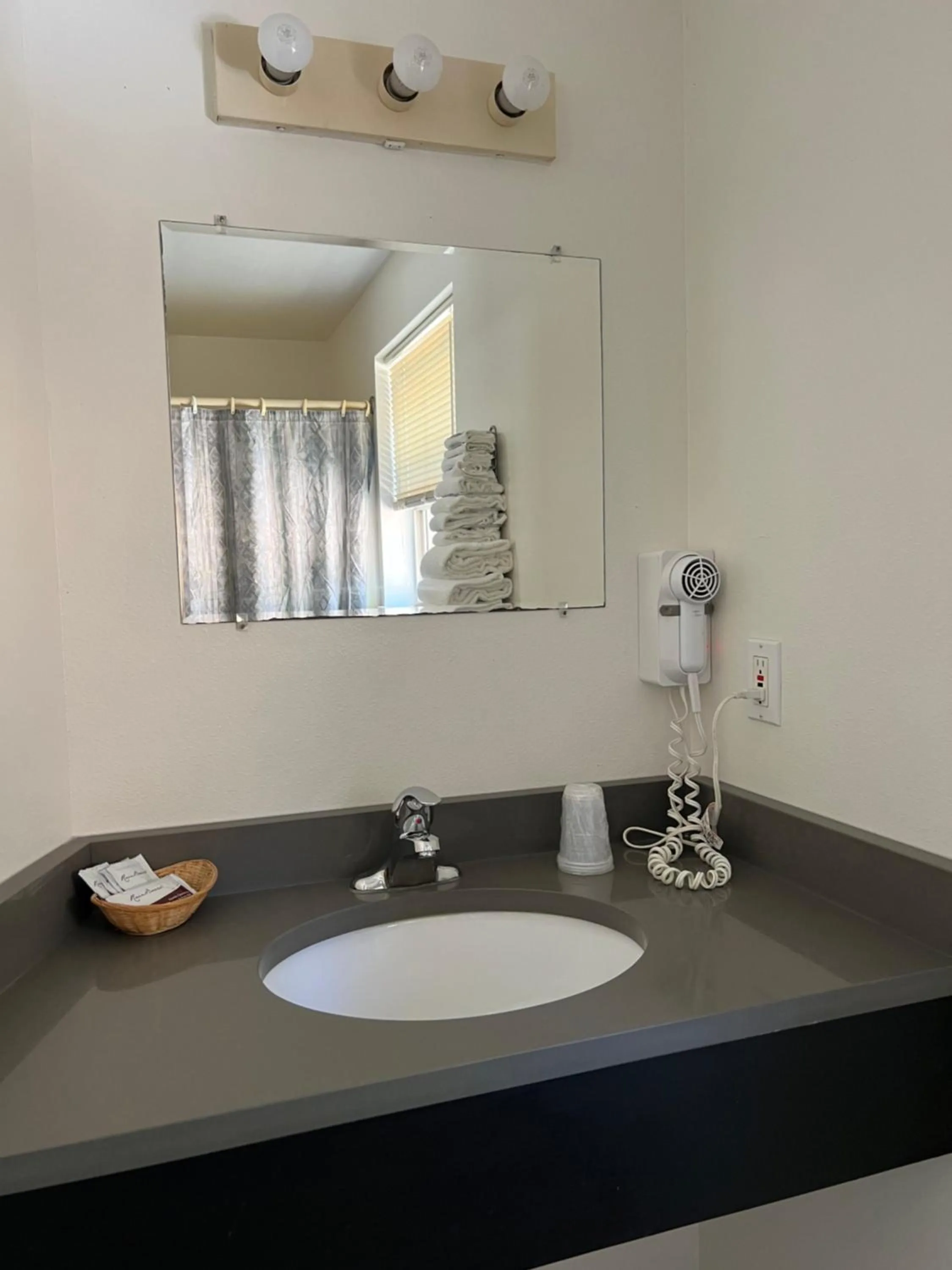 Bathroom in Port Townsend Inn