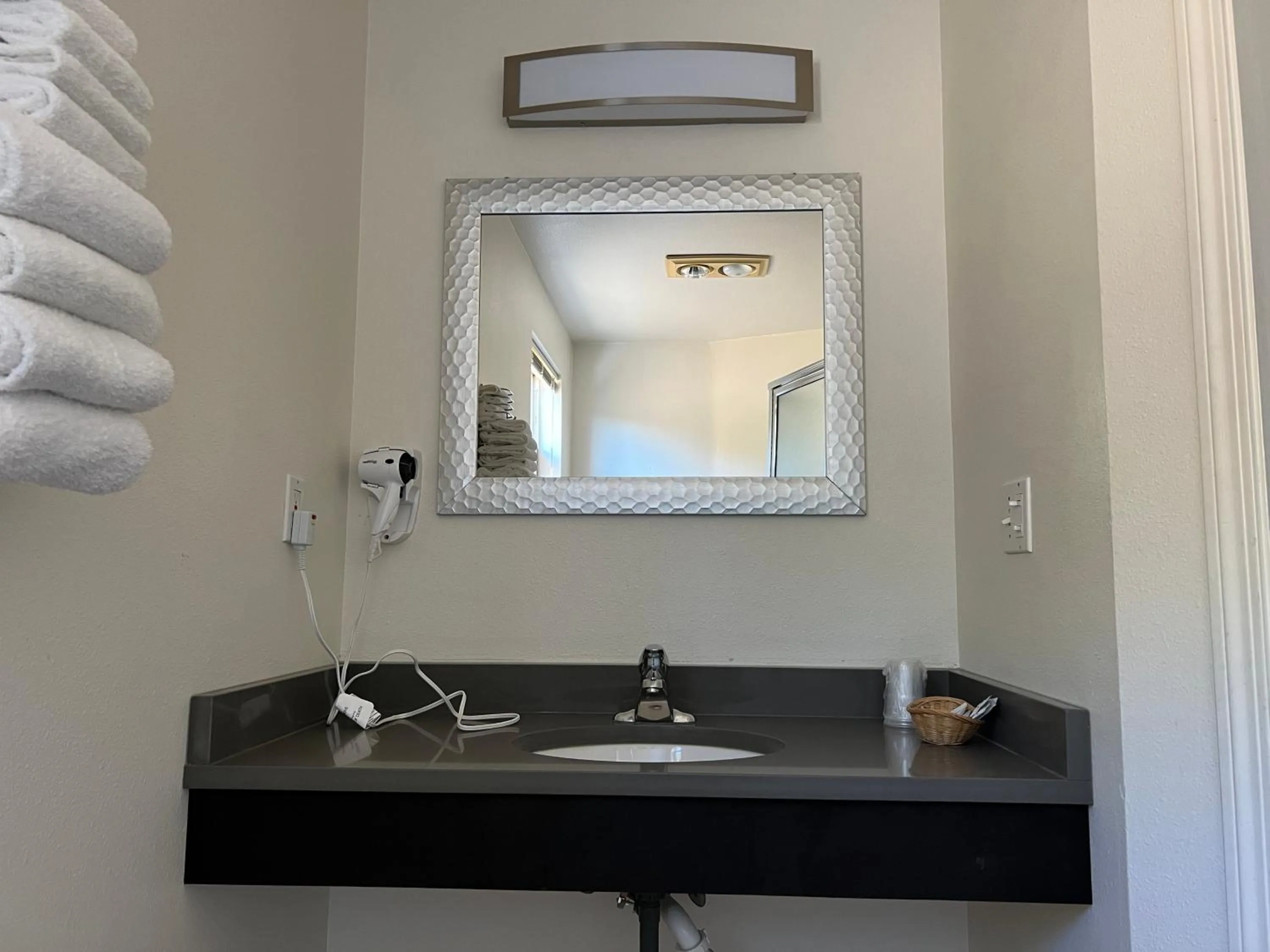 Bathroom in Port Townsend Inn