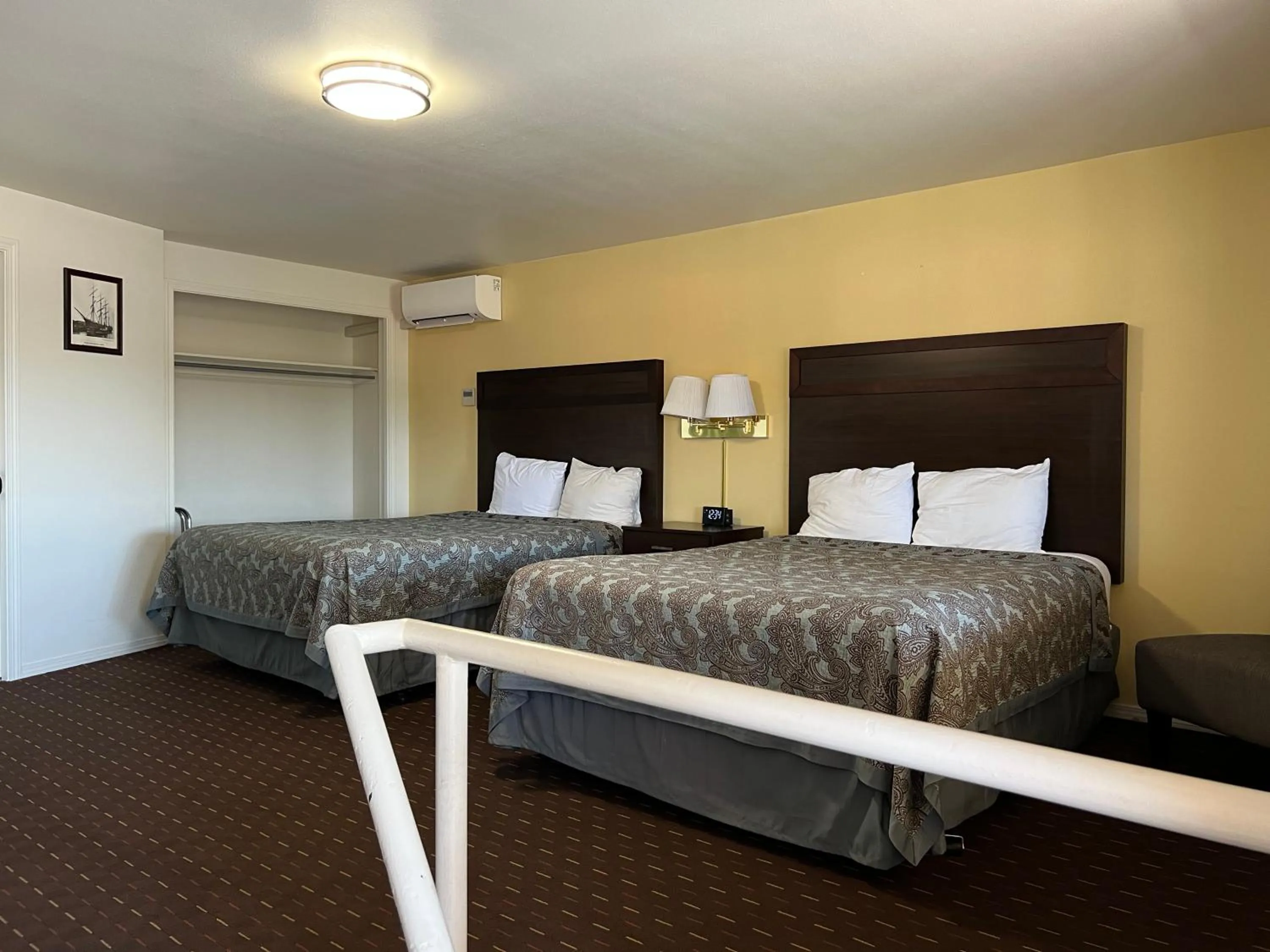 Bed in Port Townsend Inn