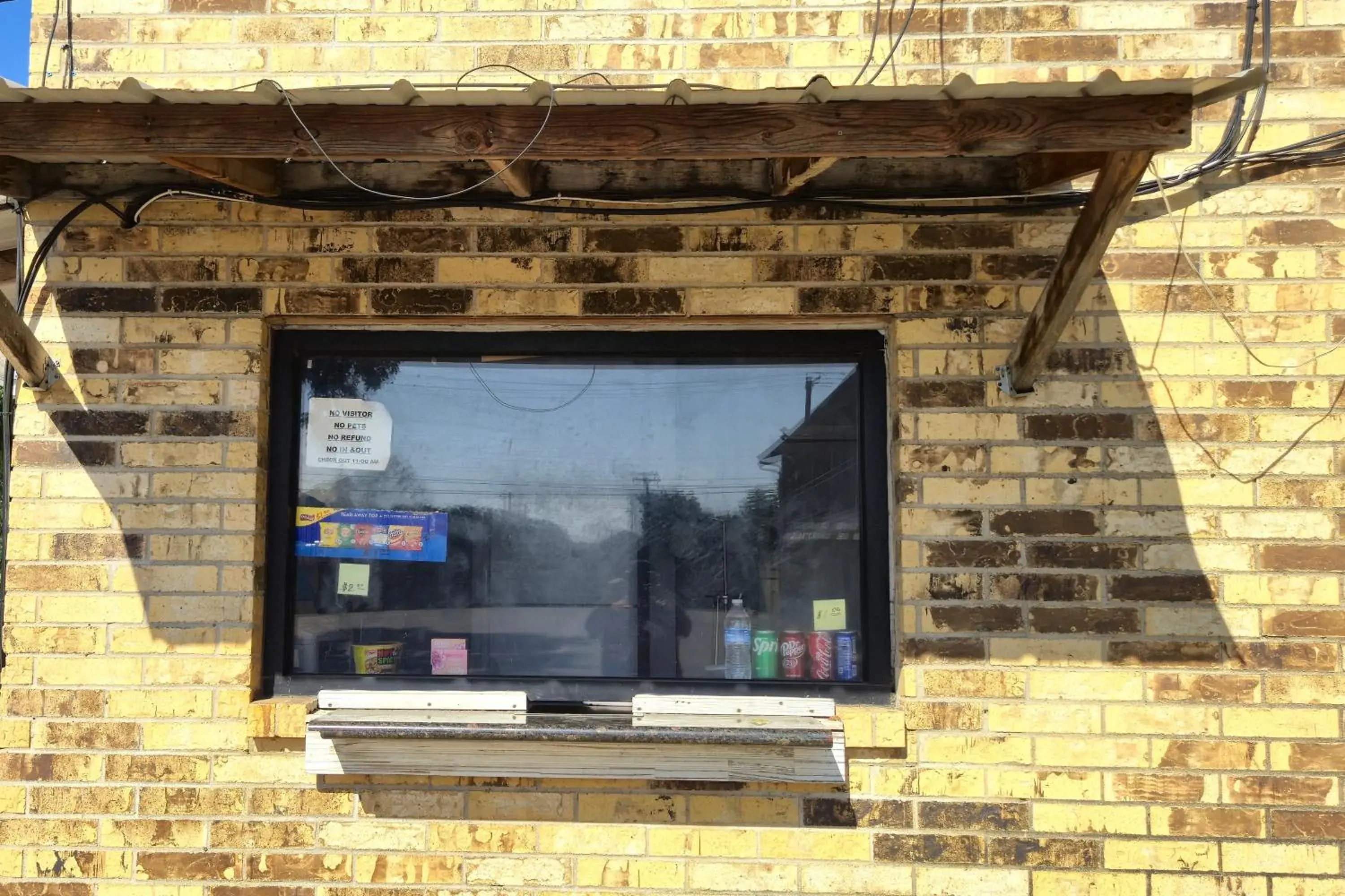 Lobby or reception in Mi Amor Inn & Suites by Hotel O Dallas Tx Hwy 352 Lobby or reception in Mi Amor Inn & Suites by Hotel O Dallas Tx Hwy 352