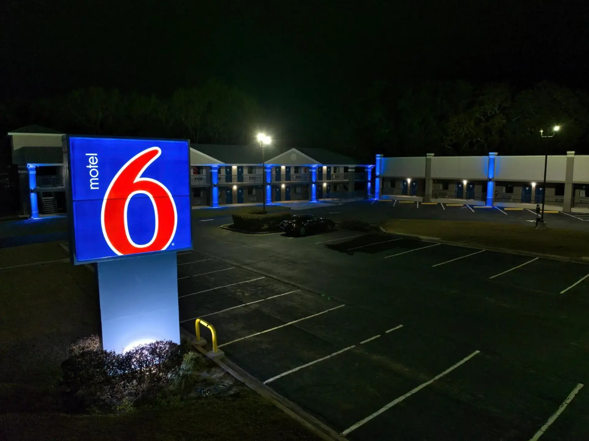 Property building in Motel 6-Moultrie, GA Property building in Motel 6-Moultrie, GA