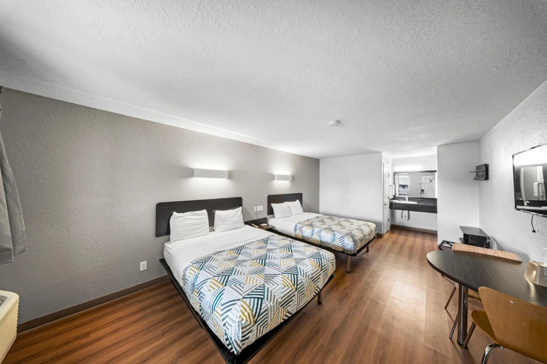 Bedroom, Bed in Motel 6-Moultrie, GA