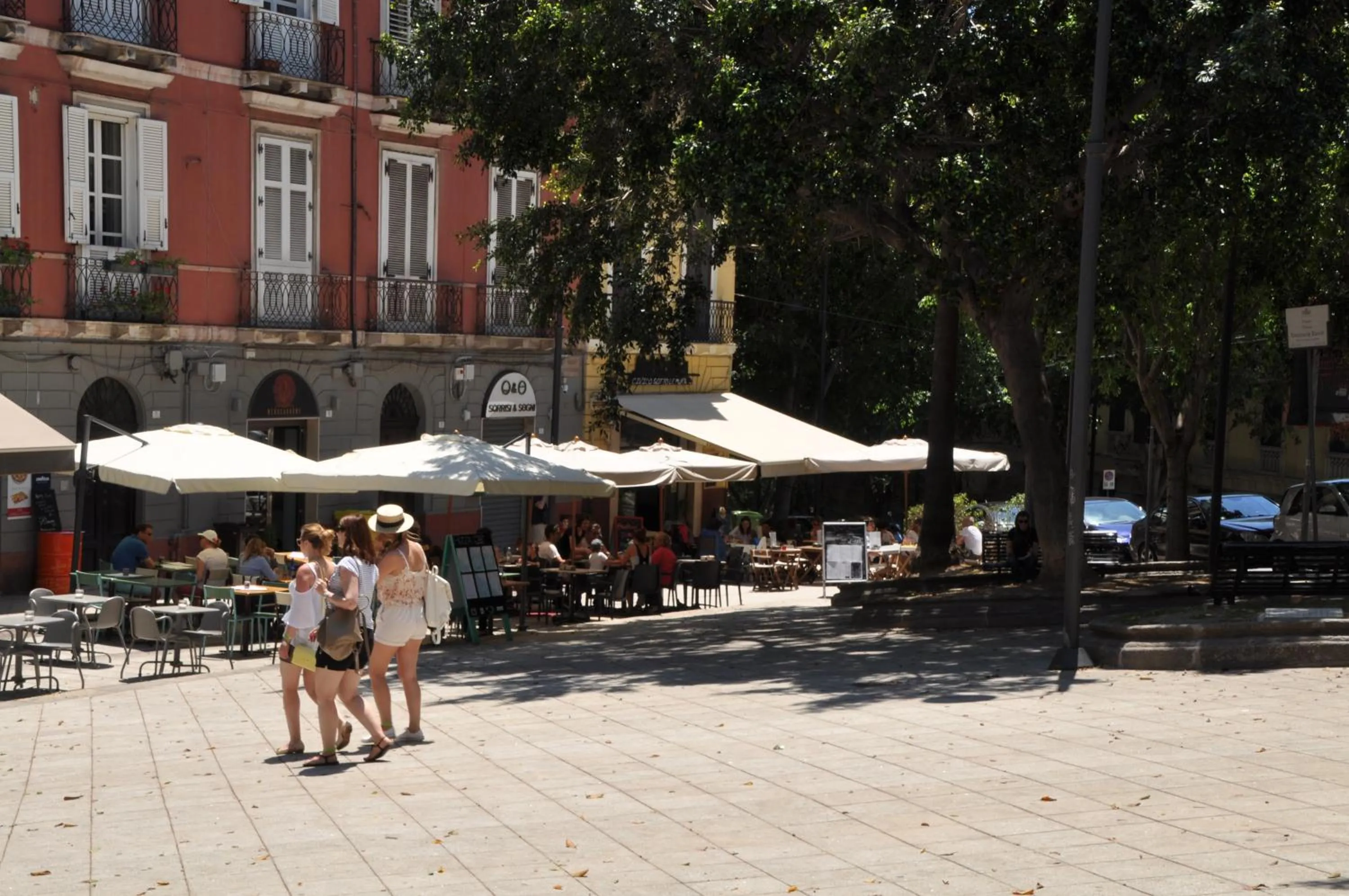 Nearby landmark in EVA LUXURY ROOMS CAGLIARI