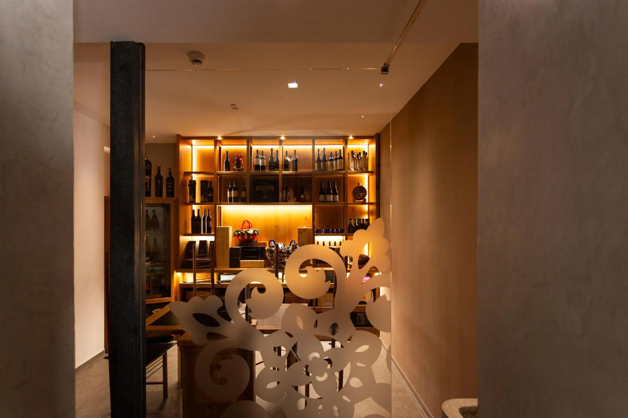 Seating area in Oikos in Terre di Zaccanello