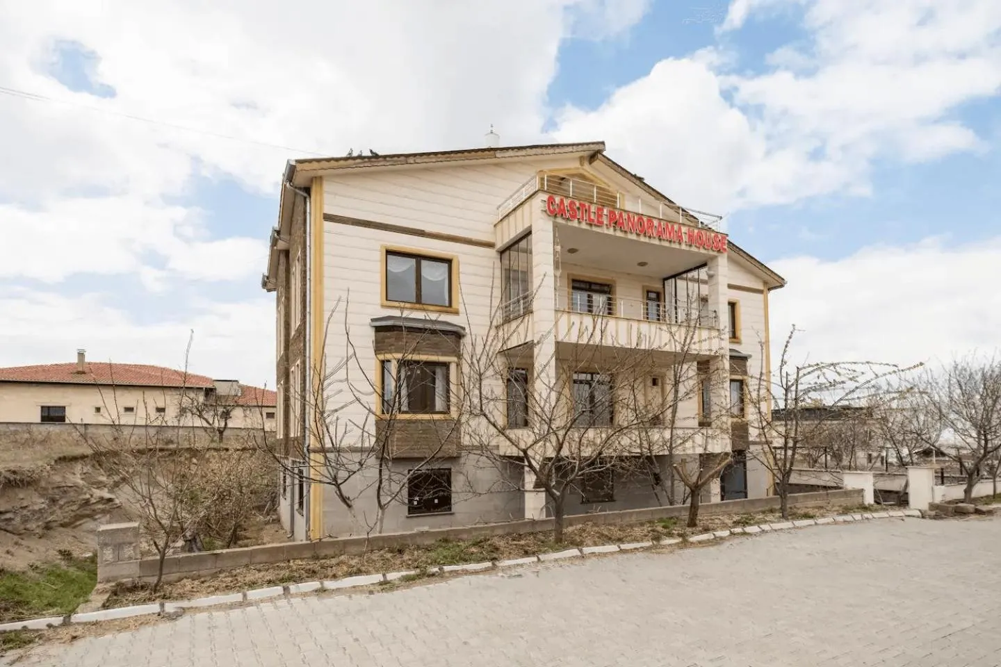 Castle Panorama House