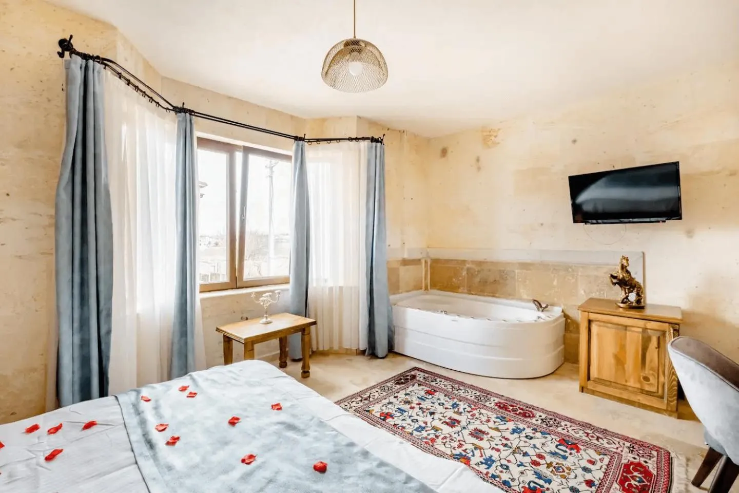 Bed in Castle Panorama House