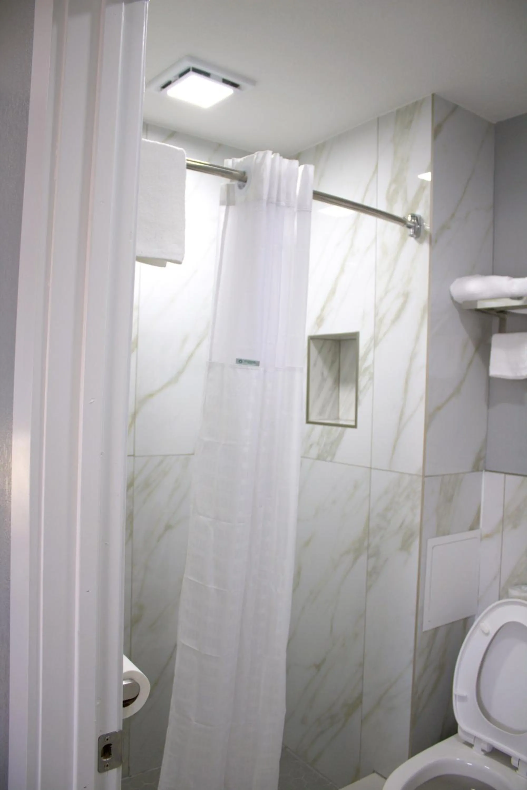 HavenPointe Inn & Suites