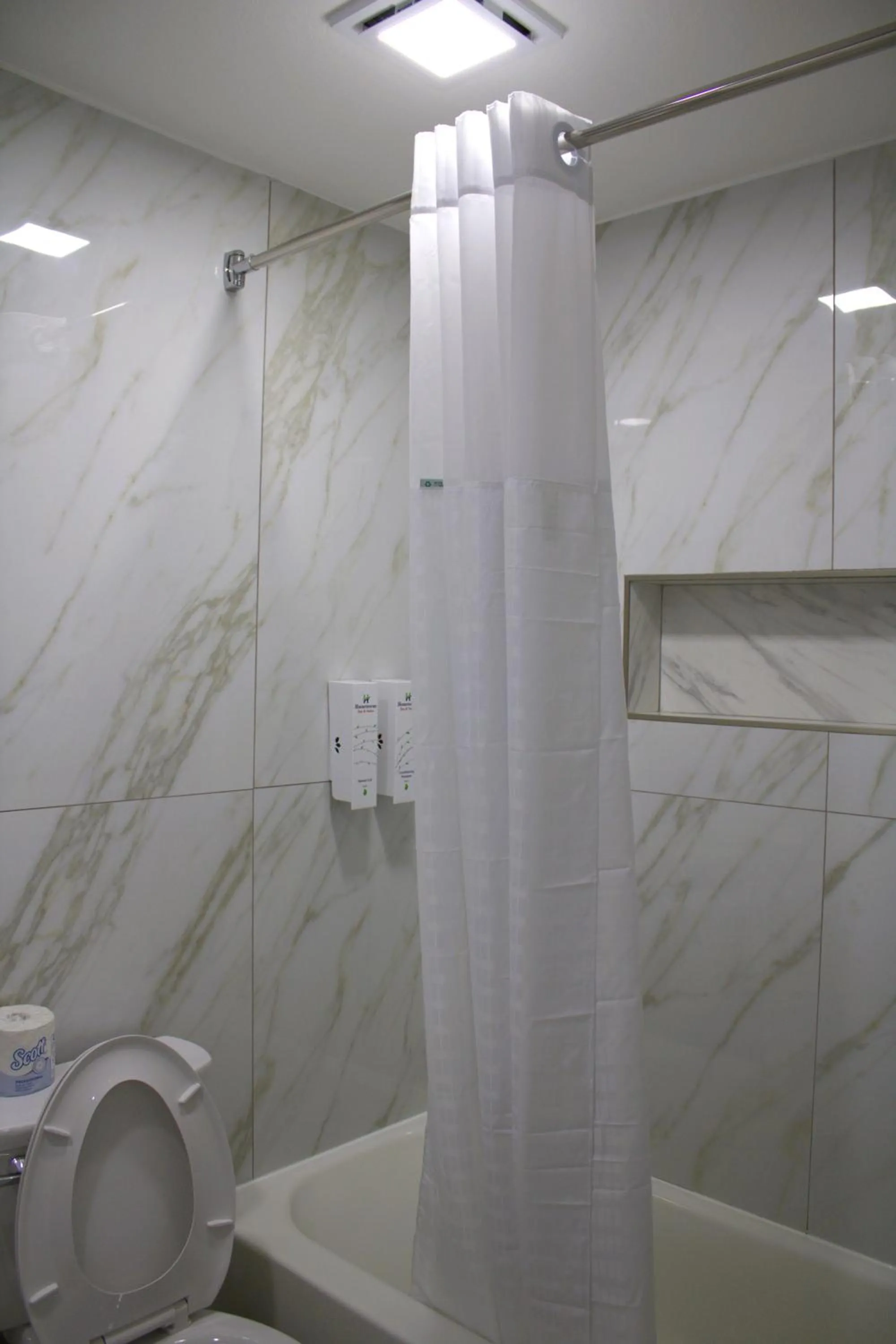 HavenPointe Inn & Suites