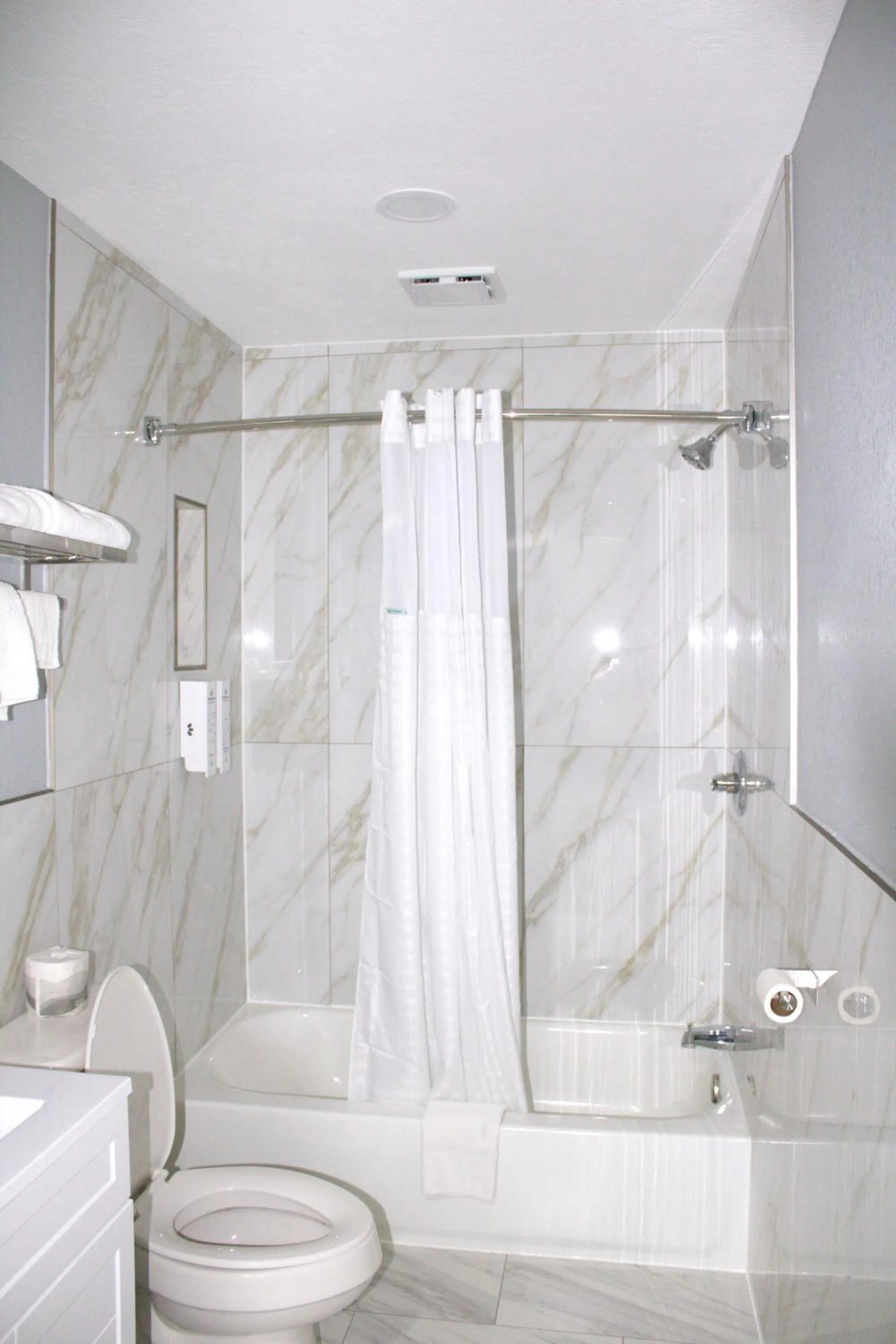HavenPointe Inn & Suites
