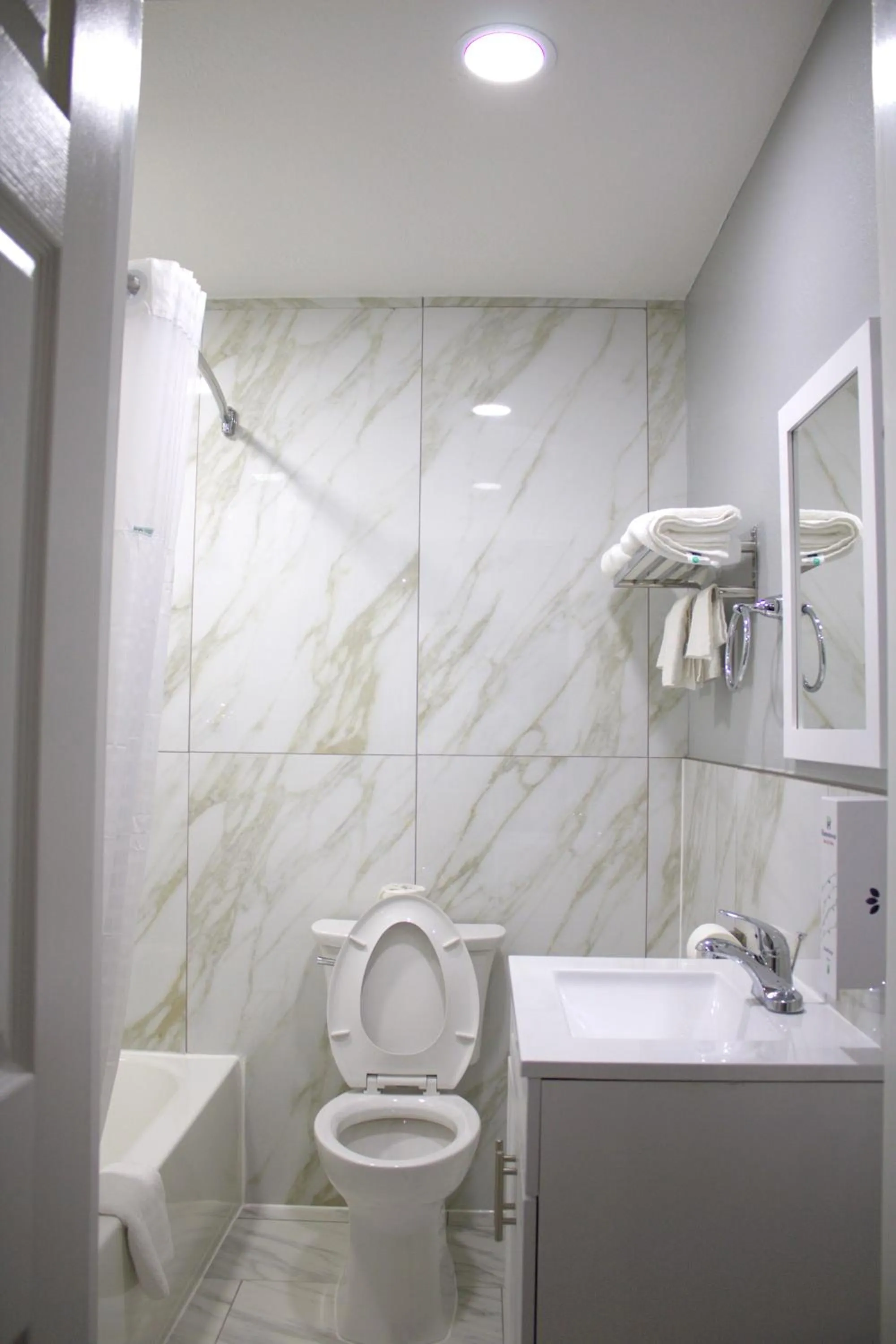 HavenPointe Inn & Suites