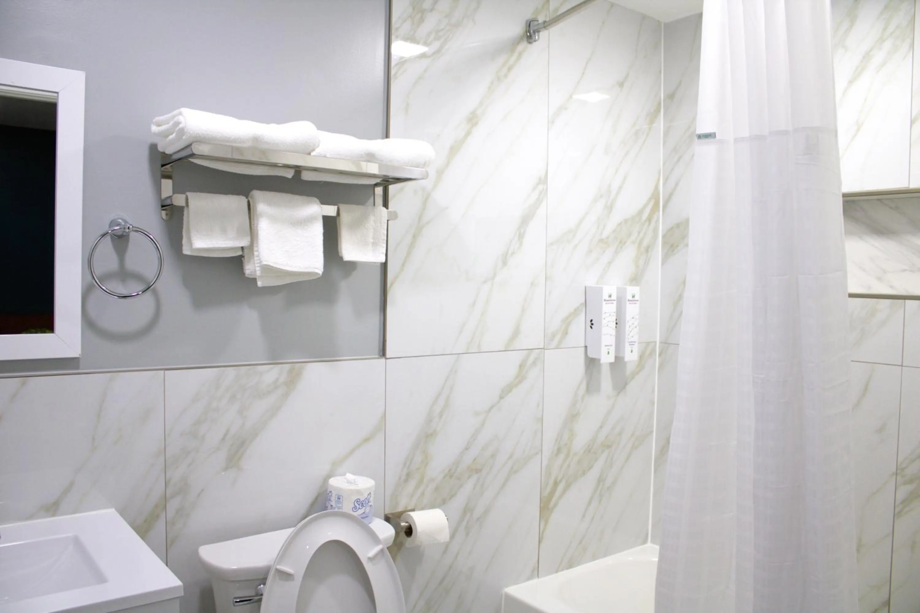 HavenPointe Inn & Suites