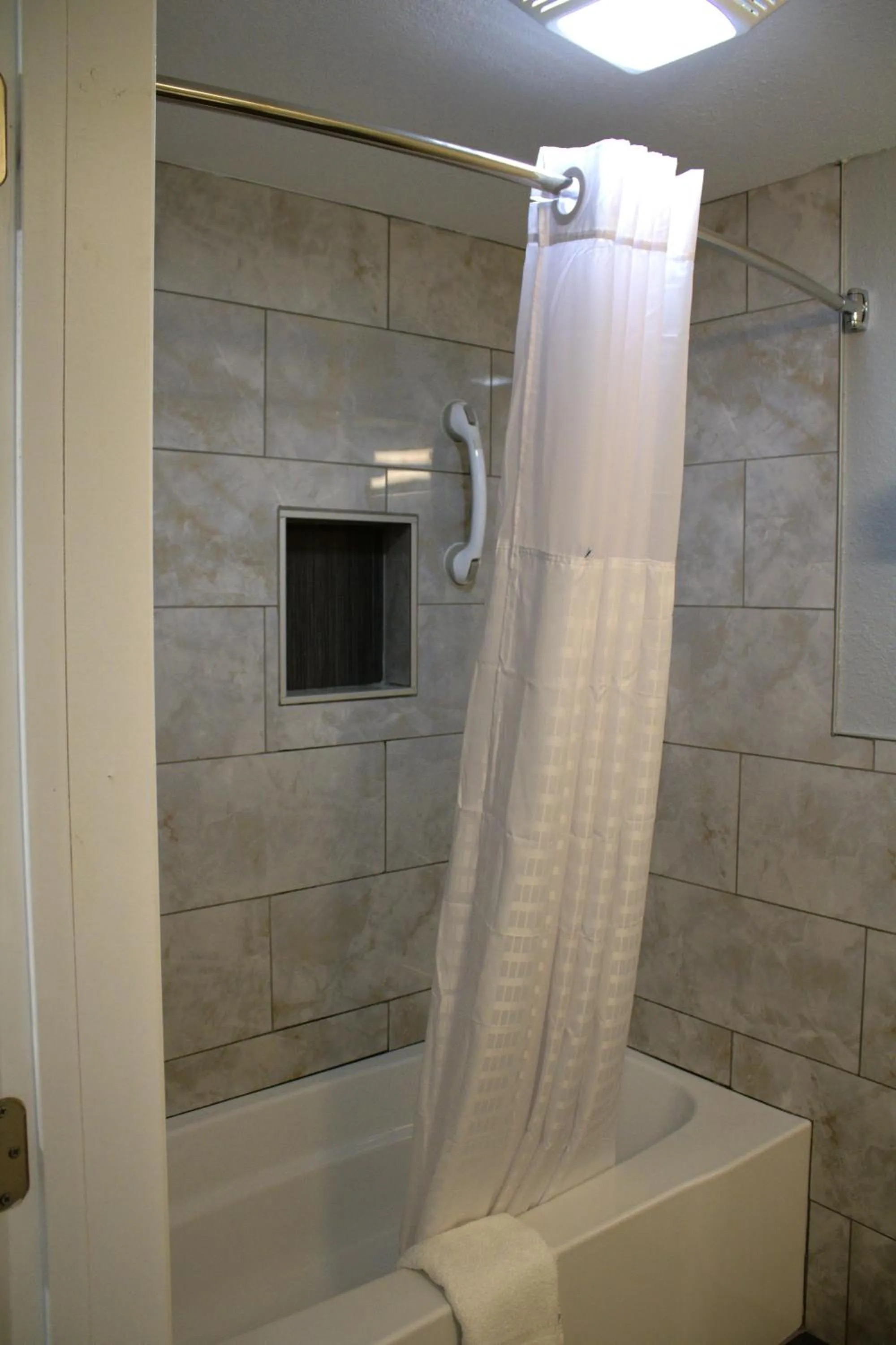 HavenPointe Inn & Suites