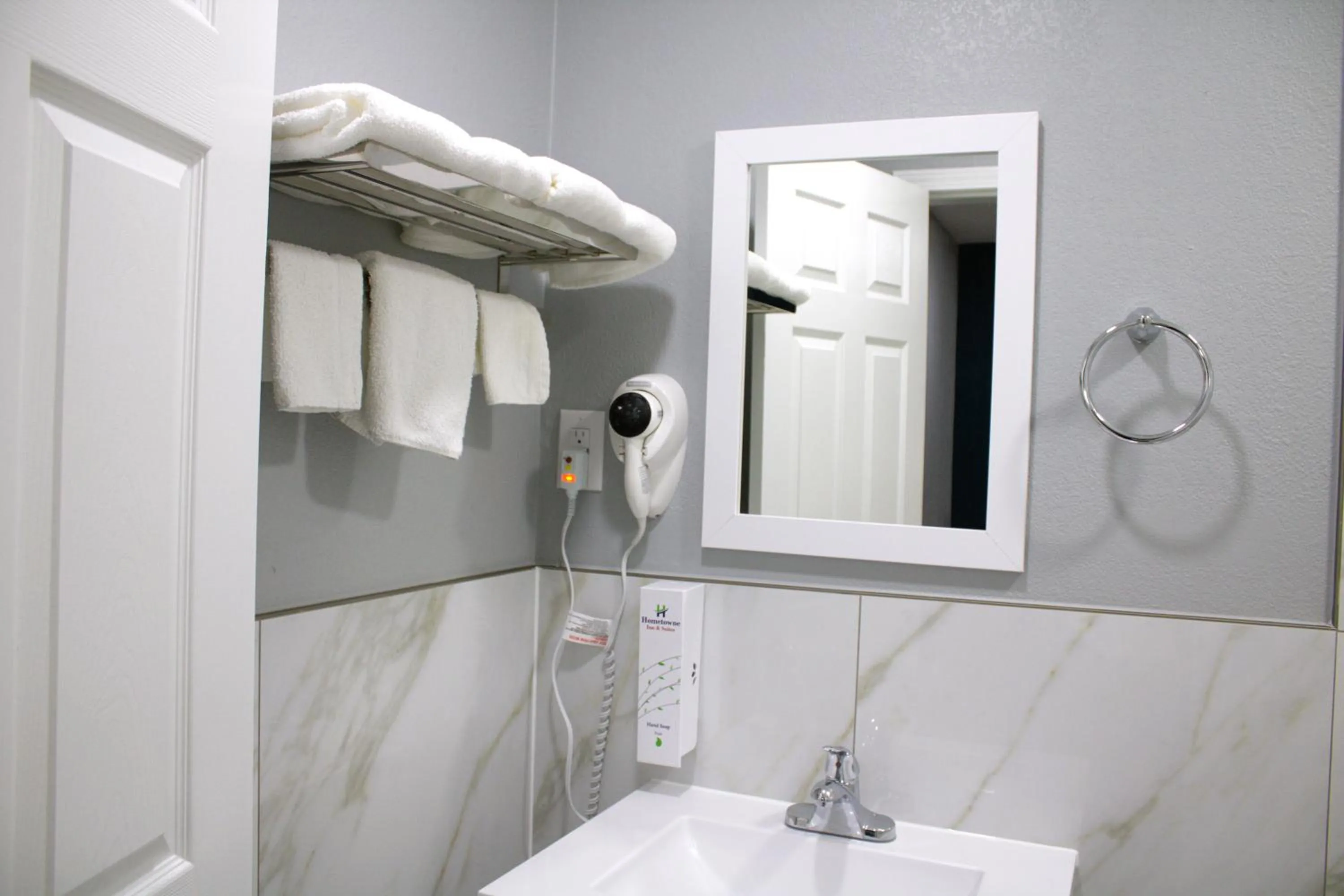 HavenPointe Inn & Suites