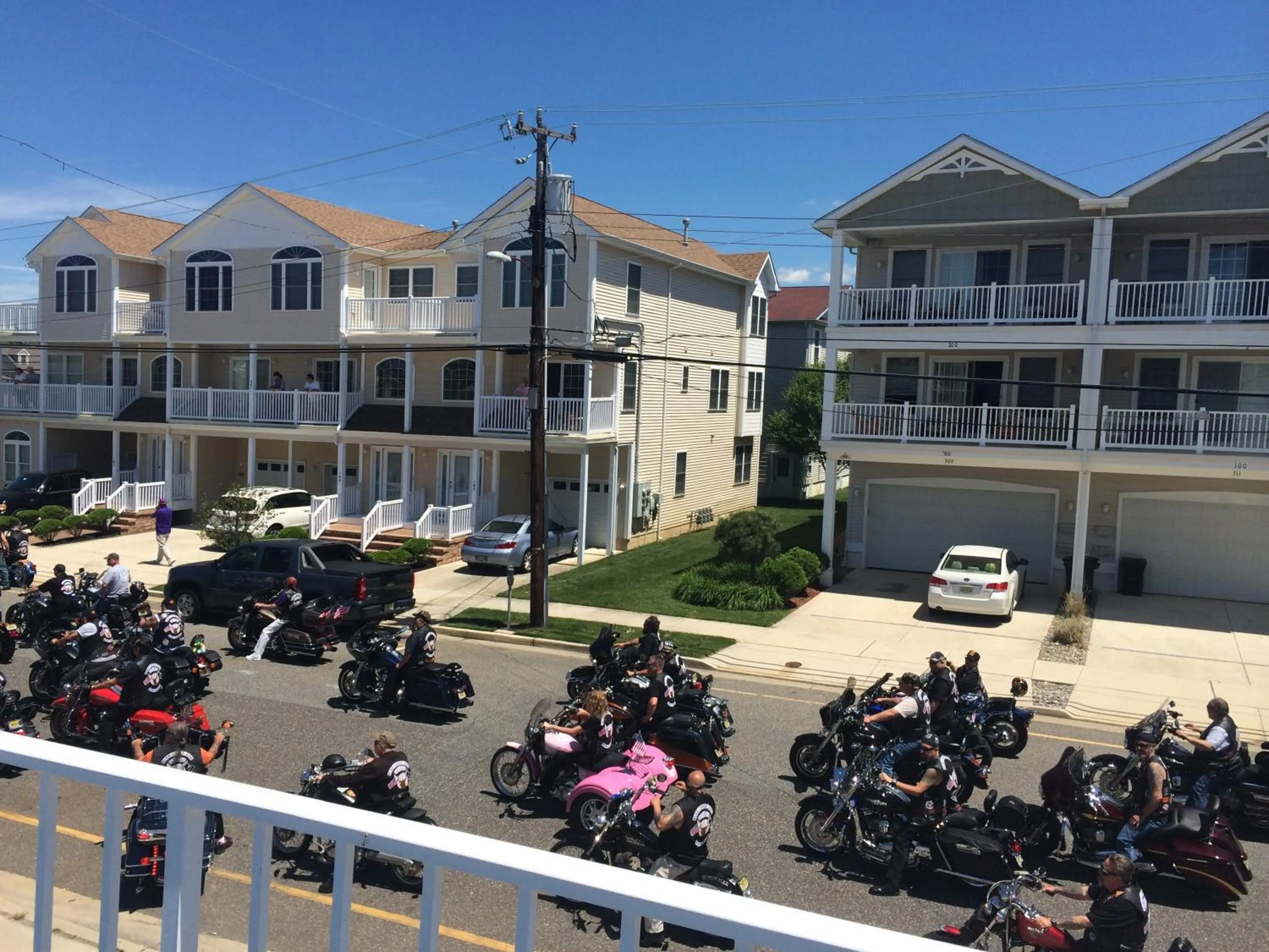 Street view in White Caps Motel