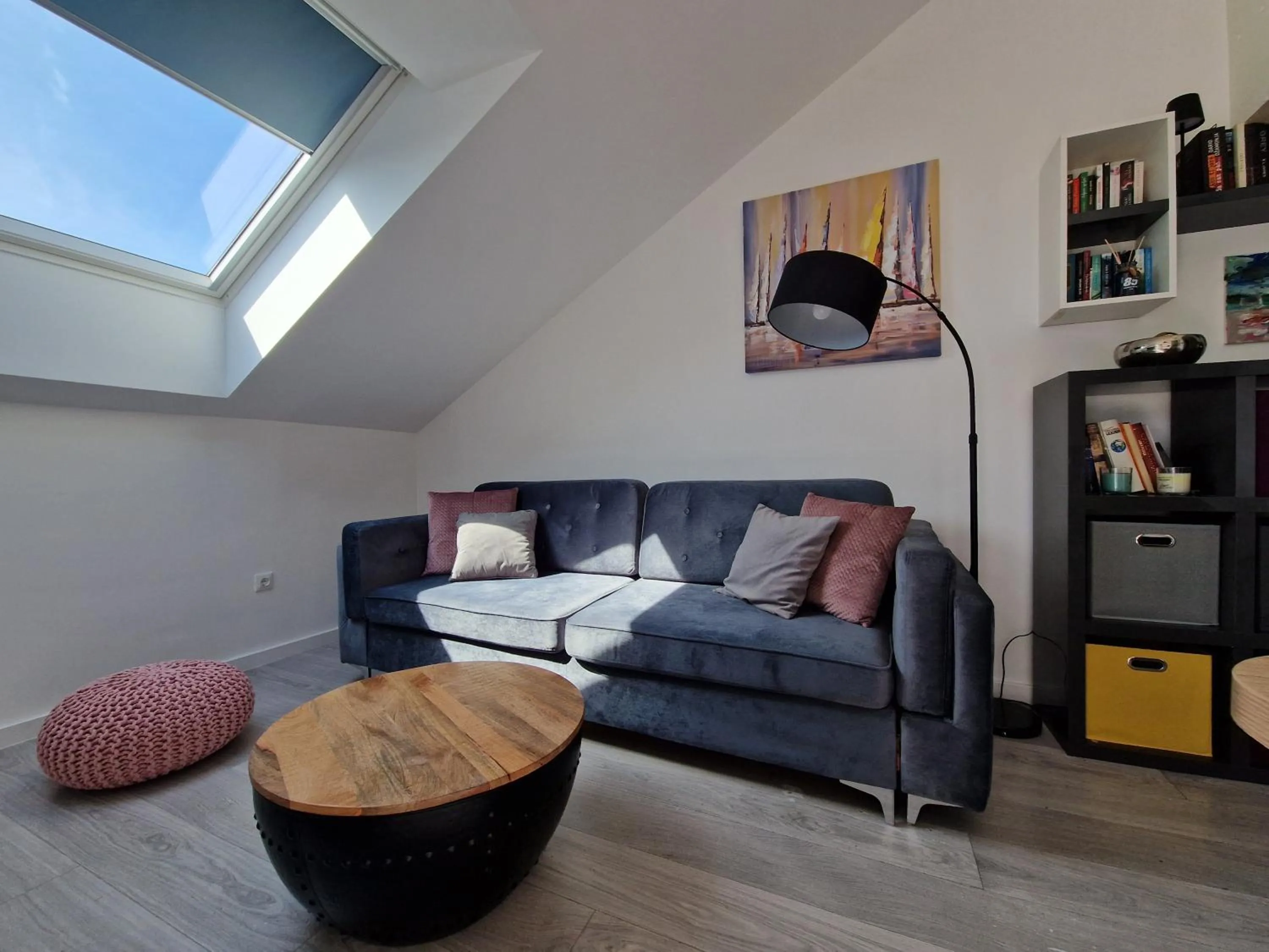 Living room in Apartments Mak & Lux - sea & sunset top view
