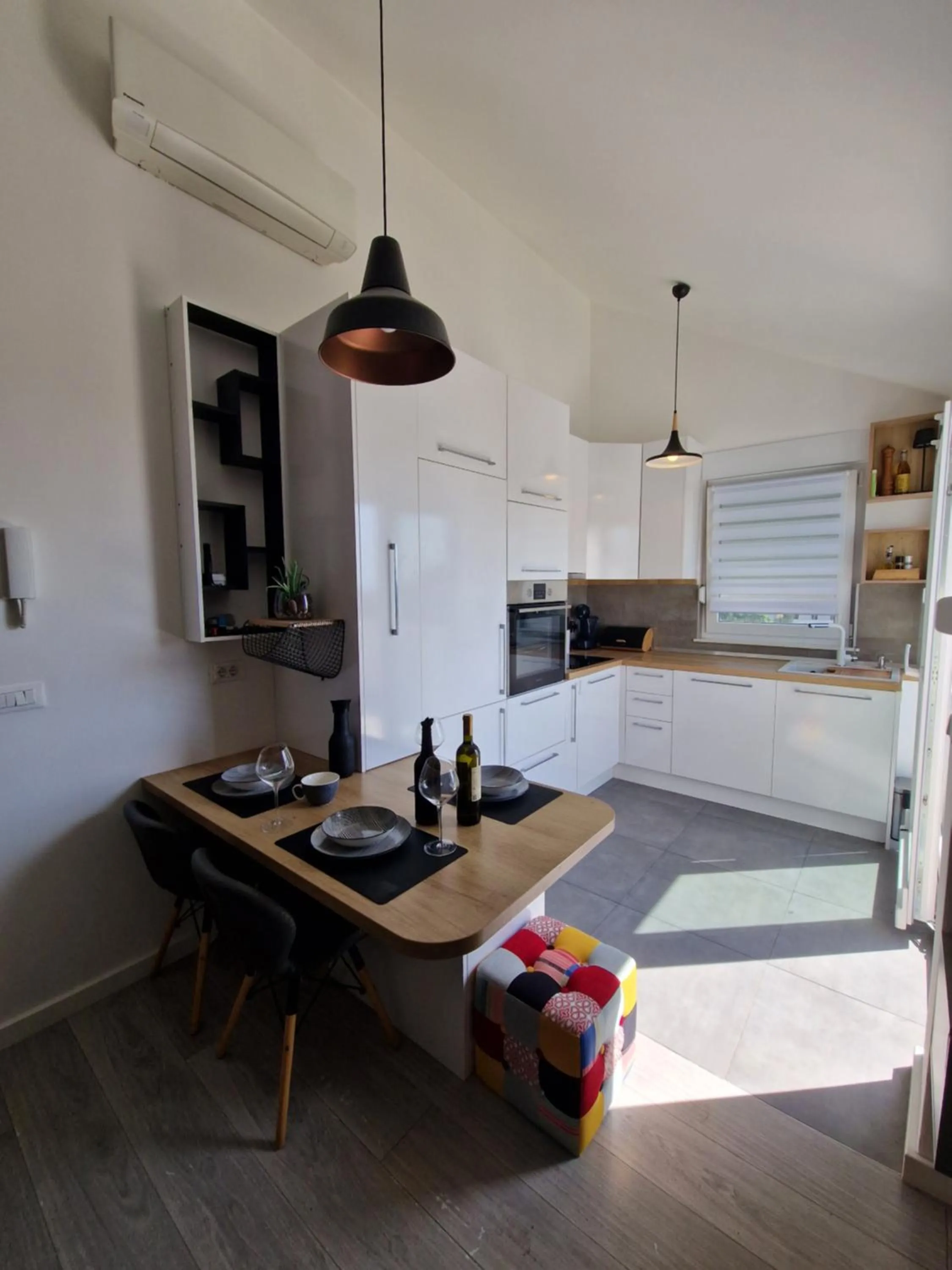 Kitchen or kitchenette in Apartments Mak & Lux - sea & sunset top view