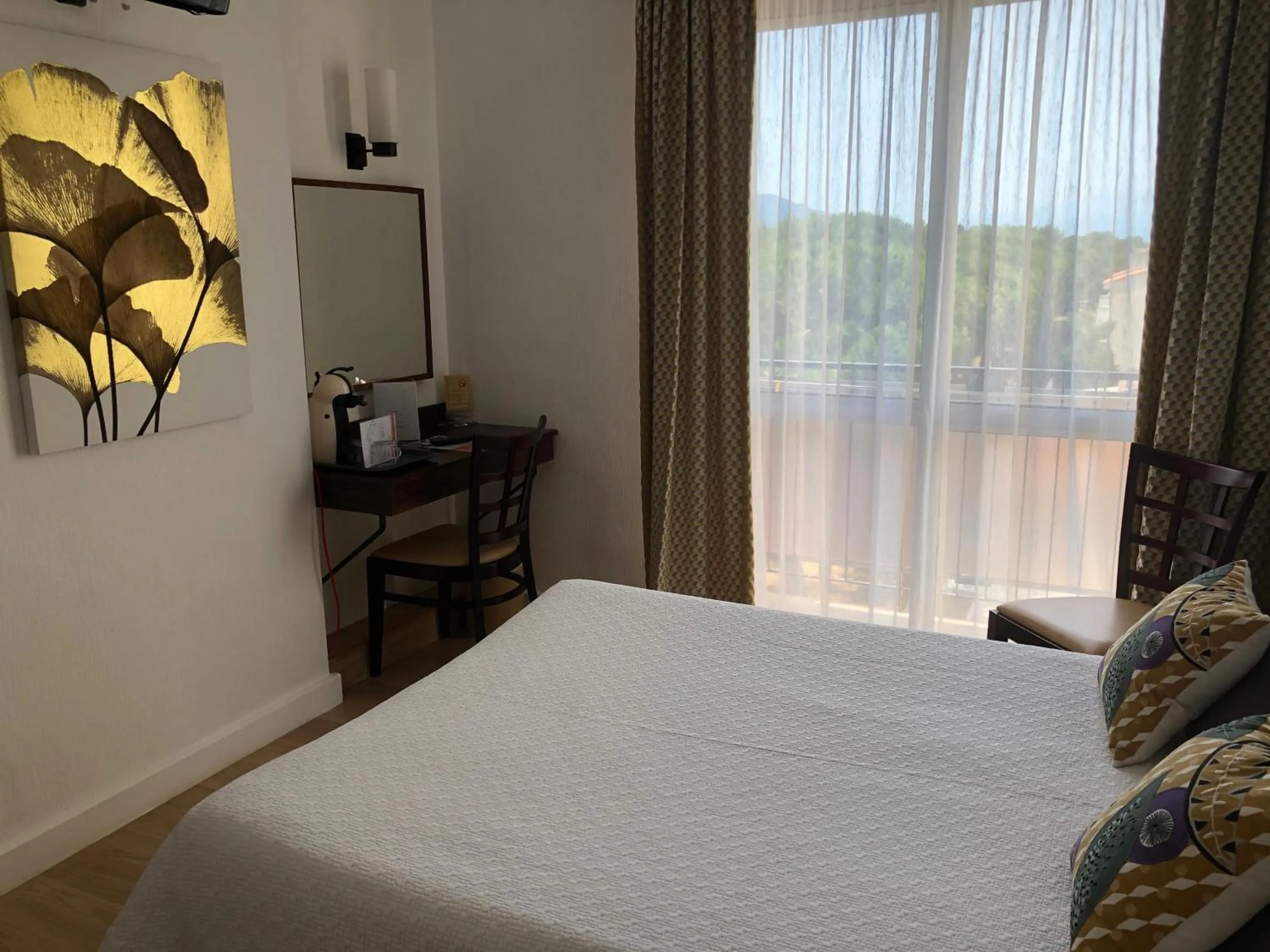 Bed in Plage des Pins