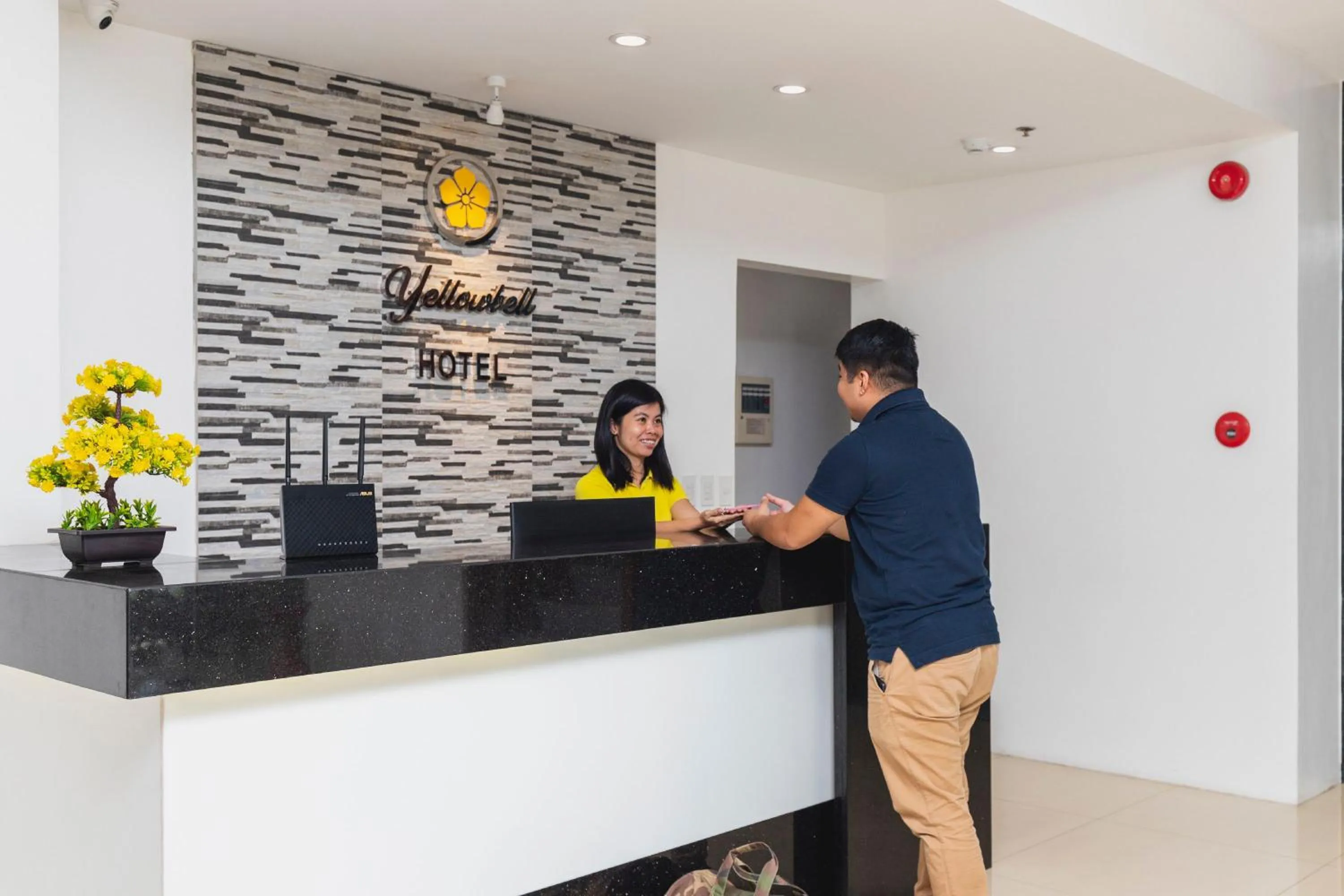 Lobby or reception in Yellowbell Hotel
