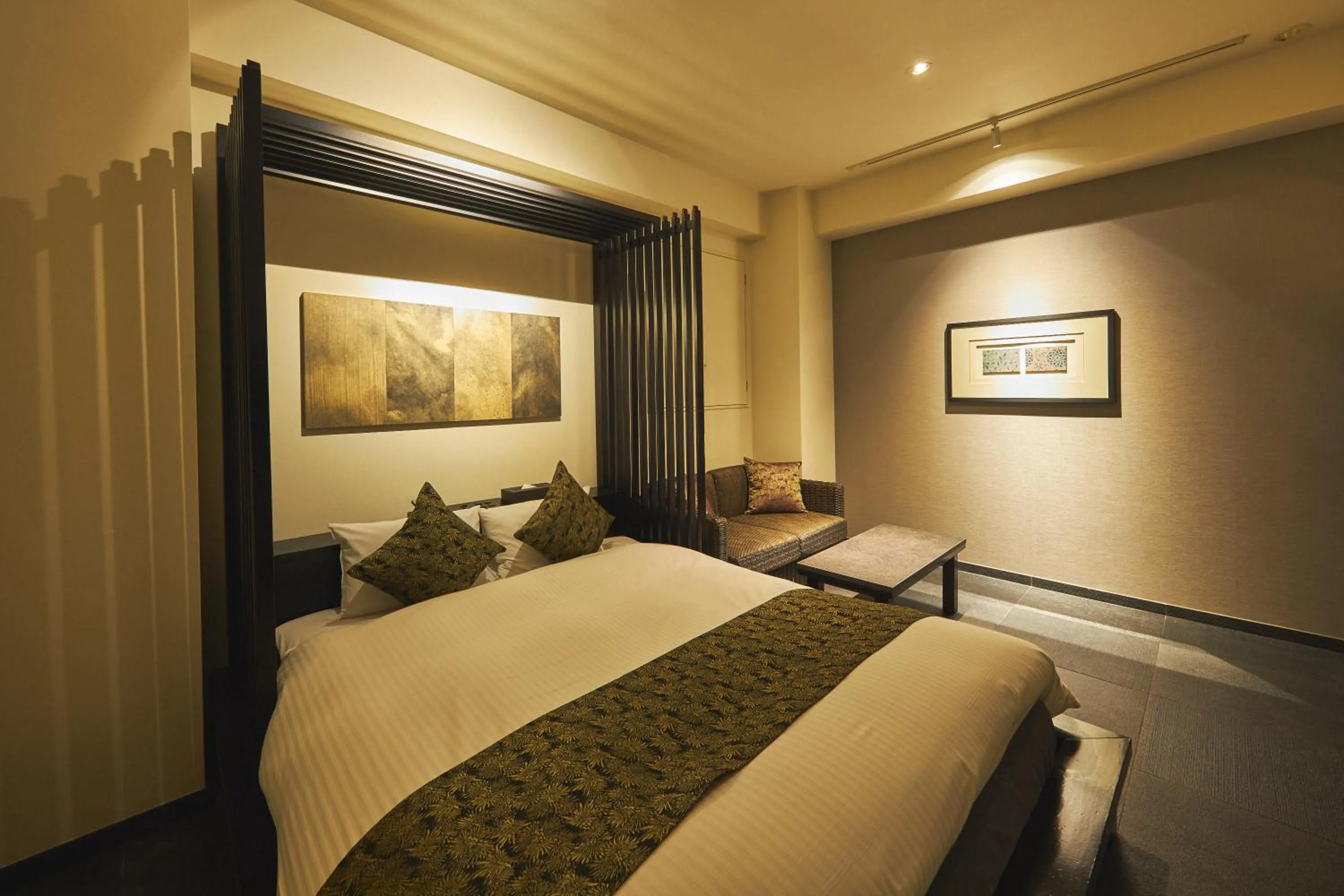 Bed in SAKE Kura Hotel 川崎宿