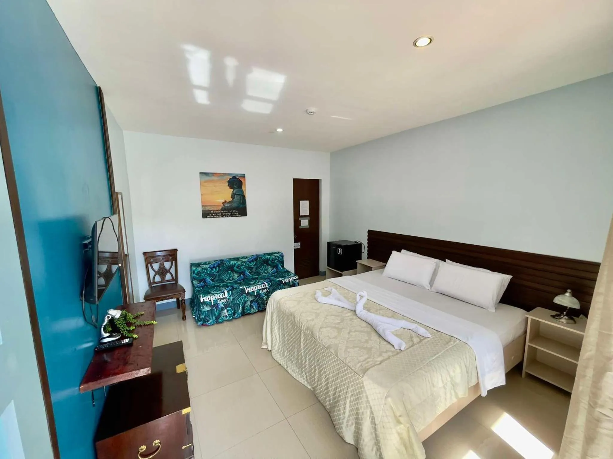 Bed in Little Rock Cebu