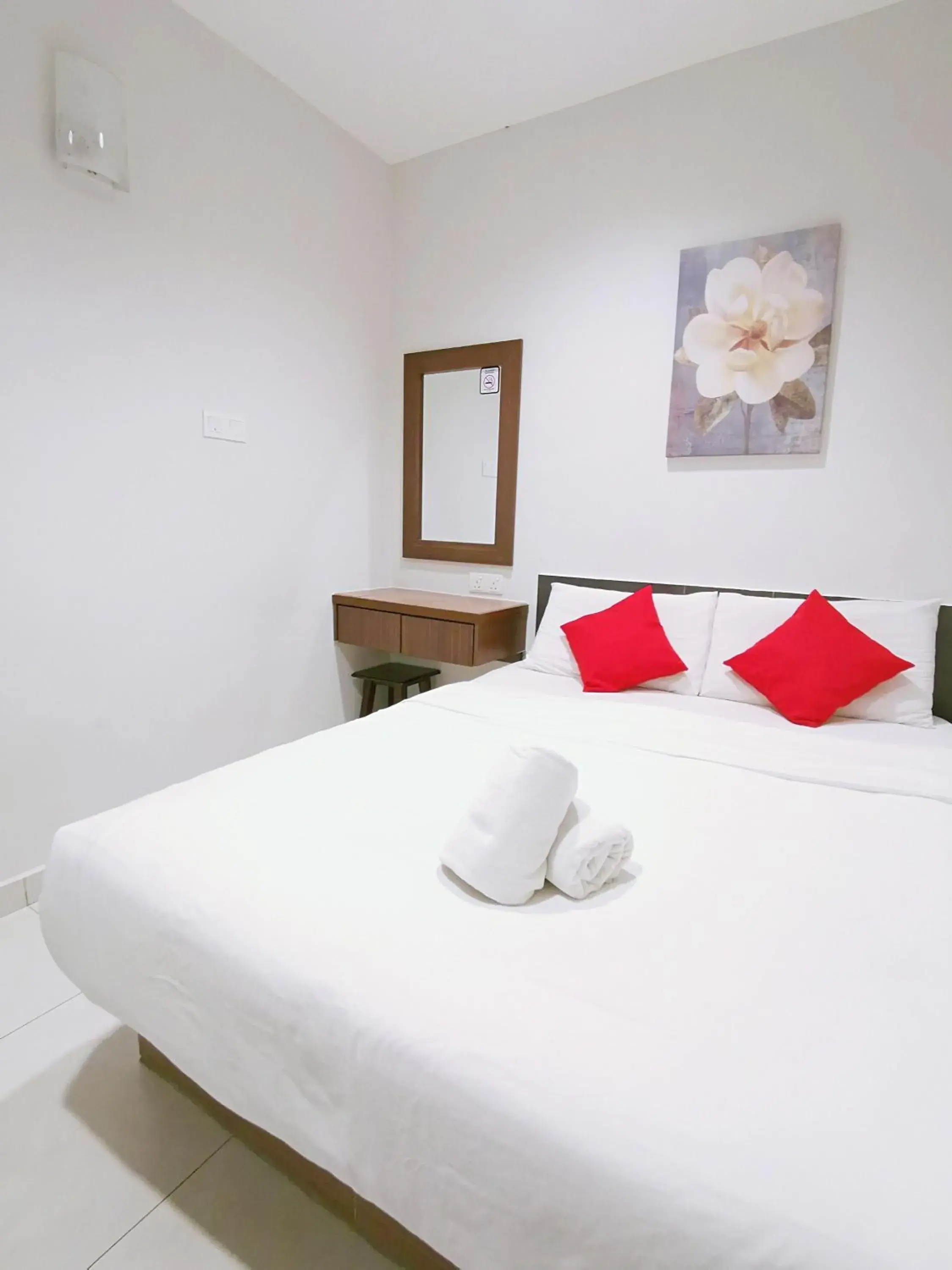 Standard Queen Room in HKF Hotel Standard Queen Room in HKF Hotel