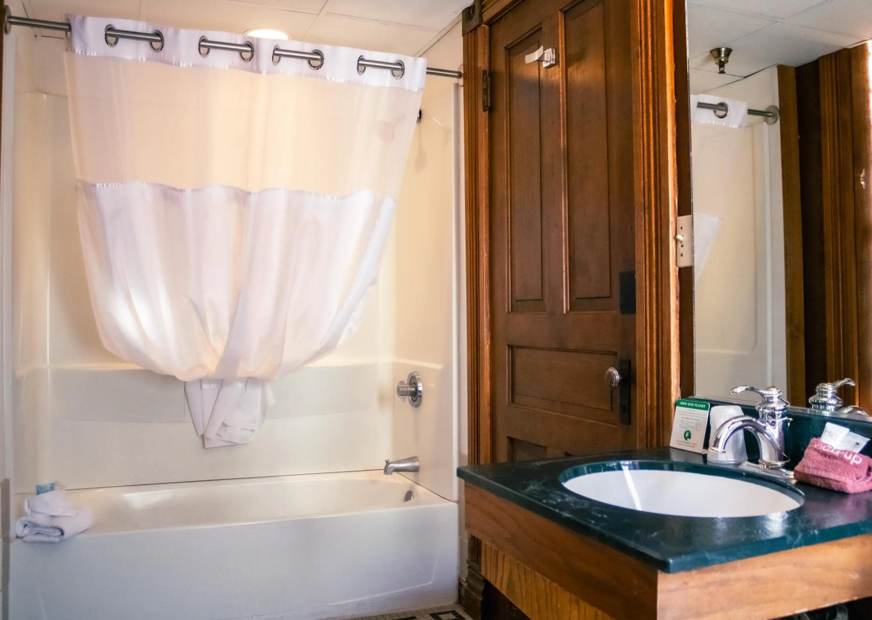 Shower in Historic Bullock Hotel